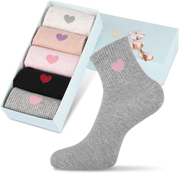 Corlap 5 Pairs Womens Funny Socks Cozy Cute Embroidery Patterned Fun Socks Novelty Heart Socks with  | Amazon (US)