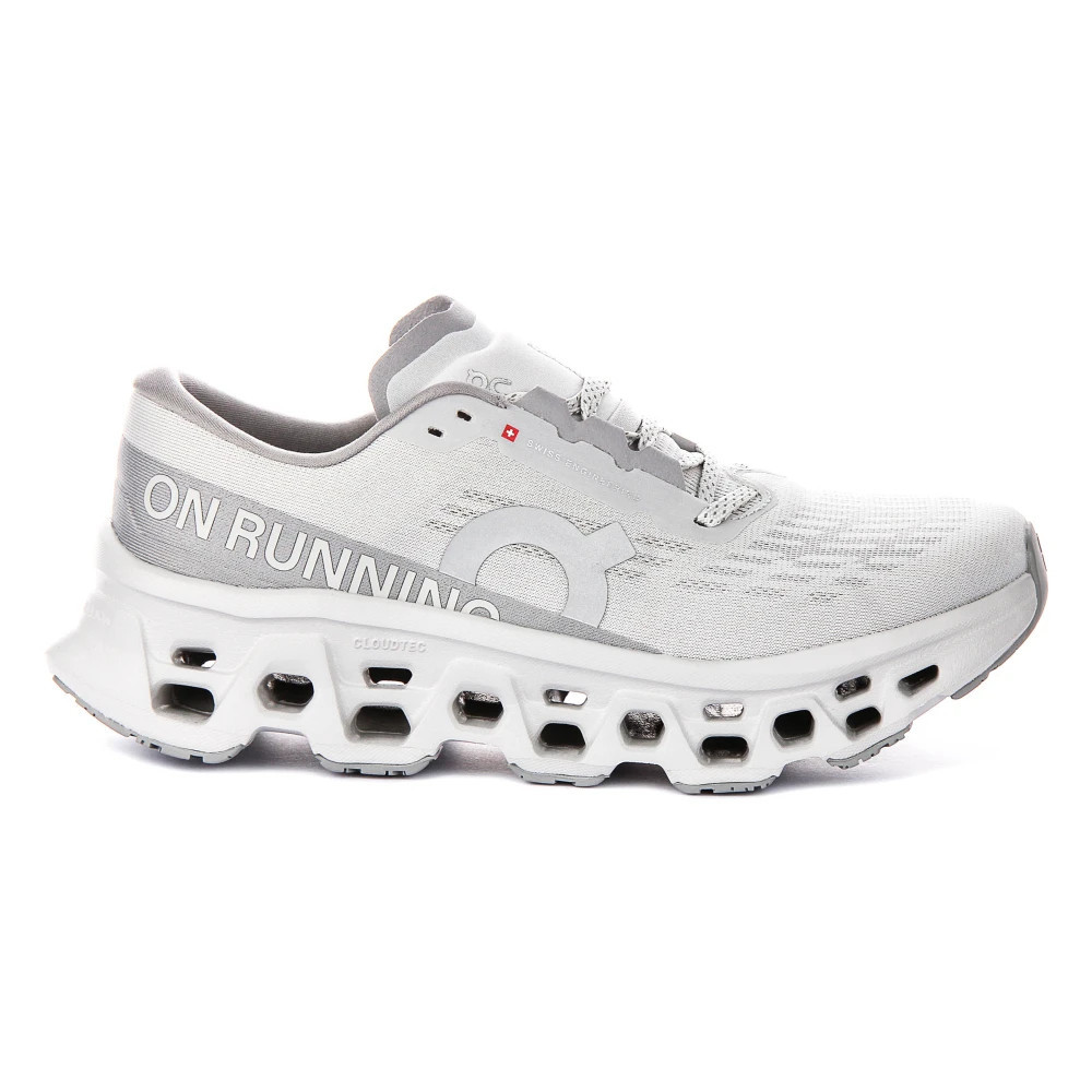 Cloudmonster 3 - male - On Running - Running Shoes - Gray - 8 1/2 UK - Sport | Miinto UK Ltd