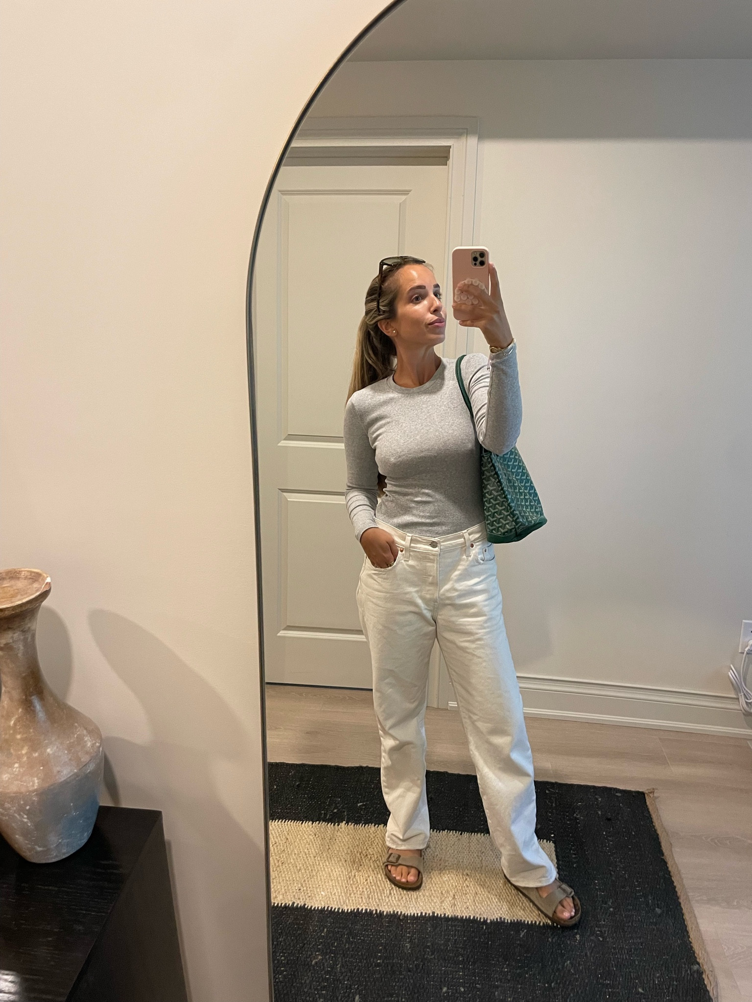 School drop off day 1 🤍

#LTKcanada 

#LTKstyletip