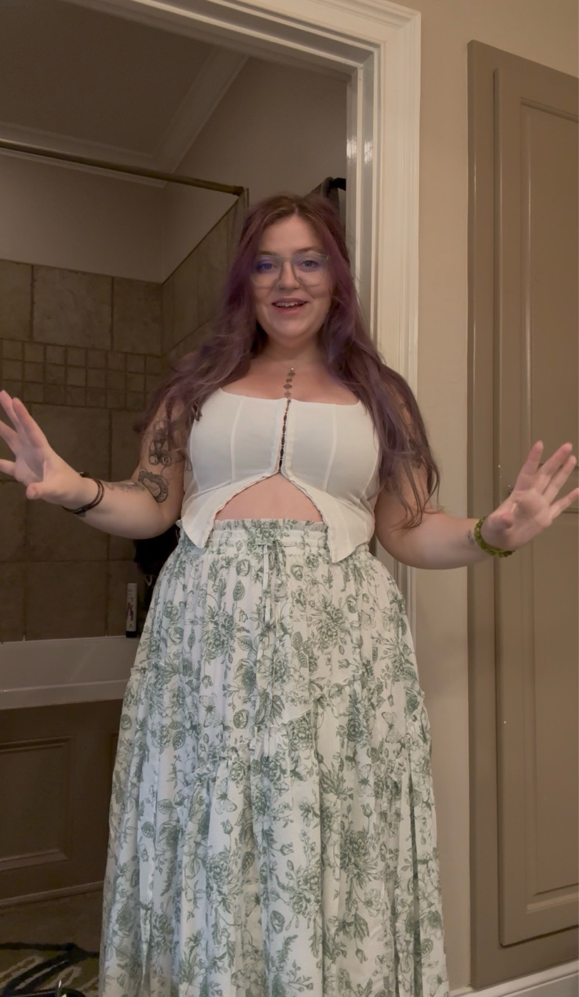 Top is from fashion nova!