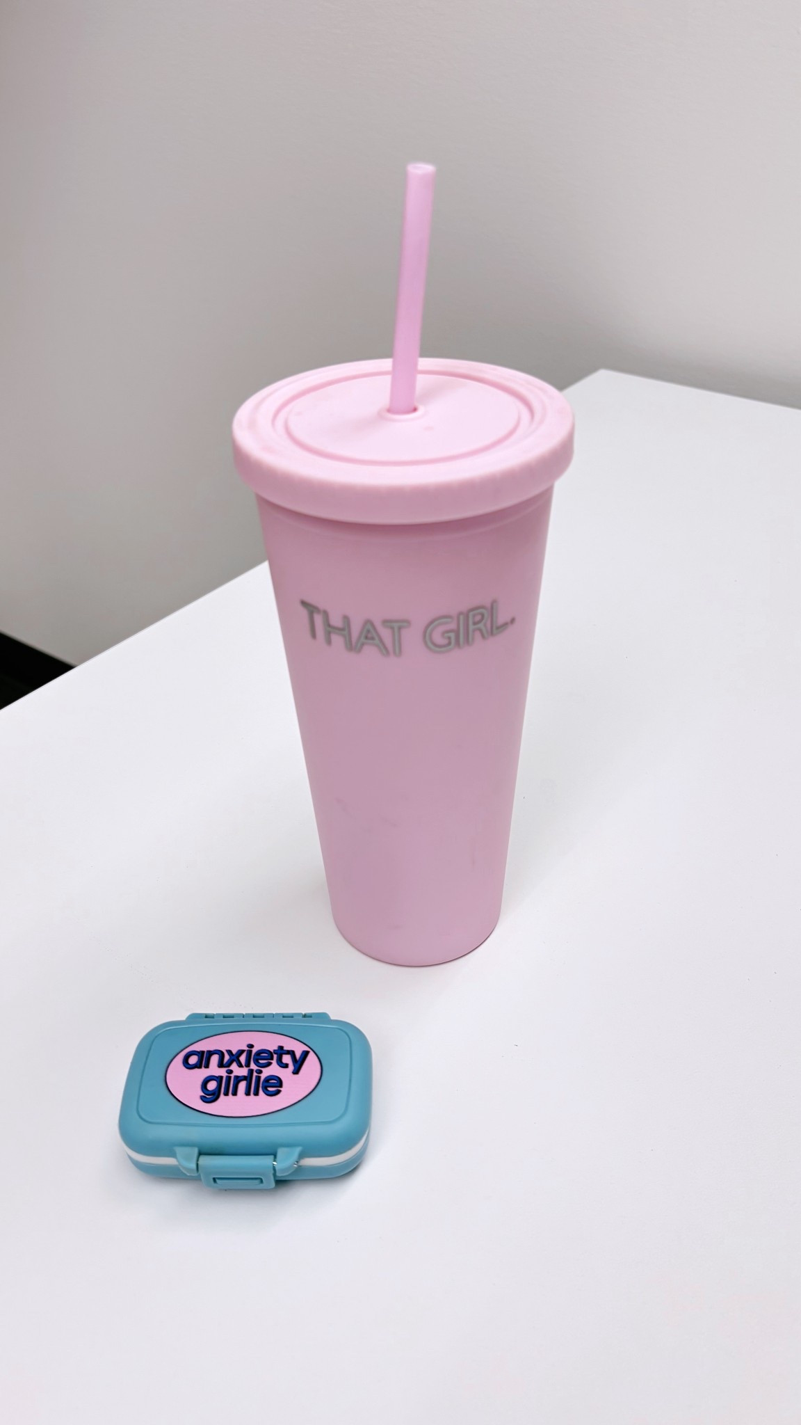 Love this pill case from Ban.do. 🩷✨
