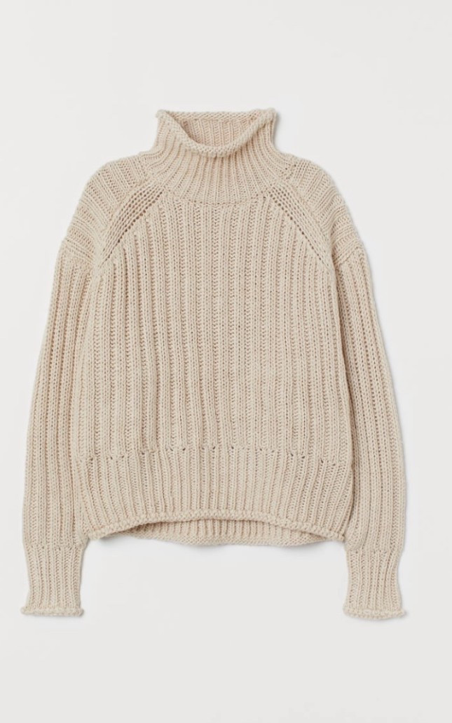 Such a staple neutral sweater 🤍

#LTKselfcare #LTKSeasonal #LTKdayinmylife