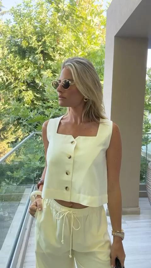 3 holiday outfits ✨

Summer outfit, summer style, Ibiza outfit, date night, maxi dress, satin dress, linen coord

#LTKsummer #LTKpartywear #LTKdresses