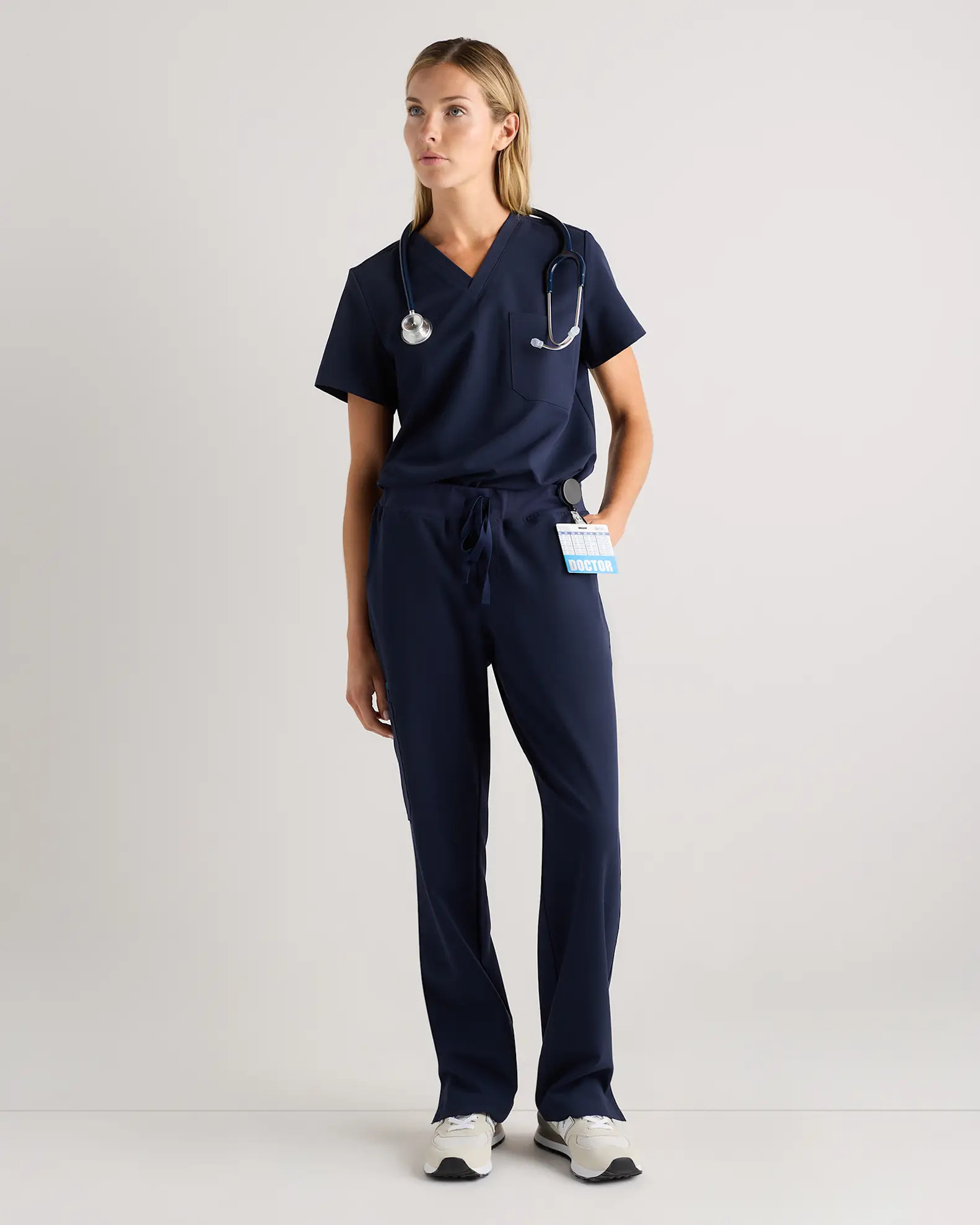 AeraFlex 1-Pocket Scrub Top | Quince