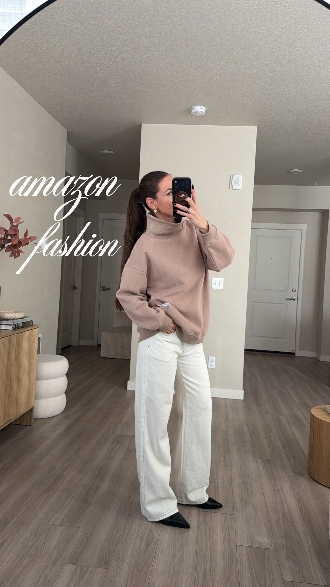  oversized mockneck sweater.  i'm 5'7 and wearing medium 

got it in four colors to try on .  many more colors available #funnelnecksweater #mocknecksweatshirt #oversizedsweater