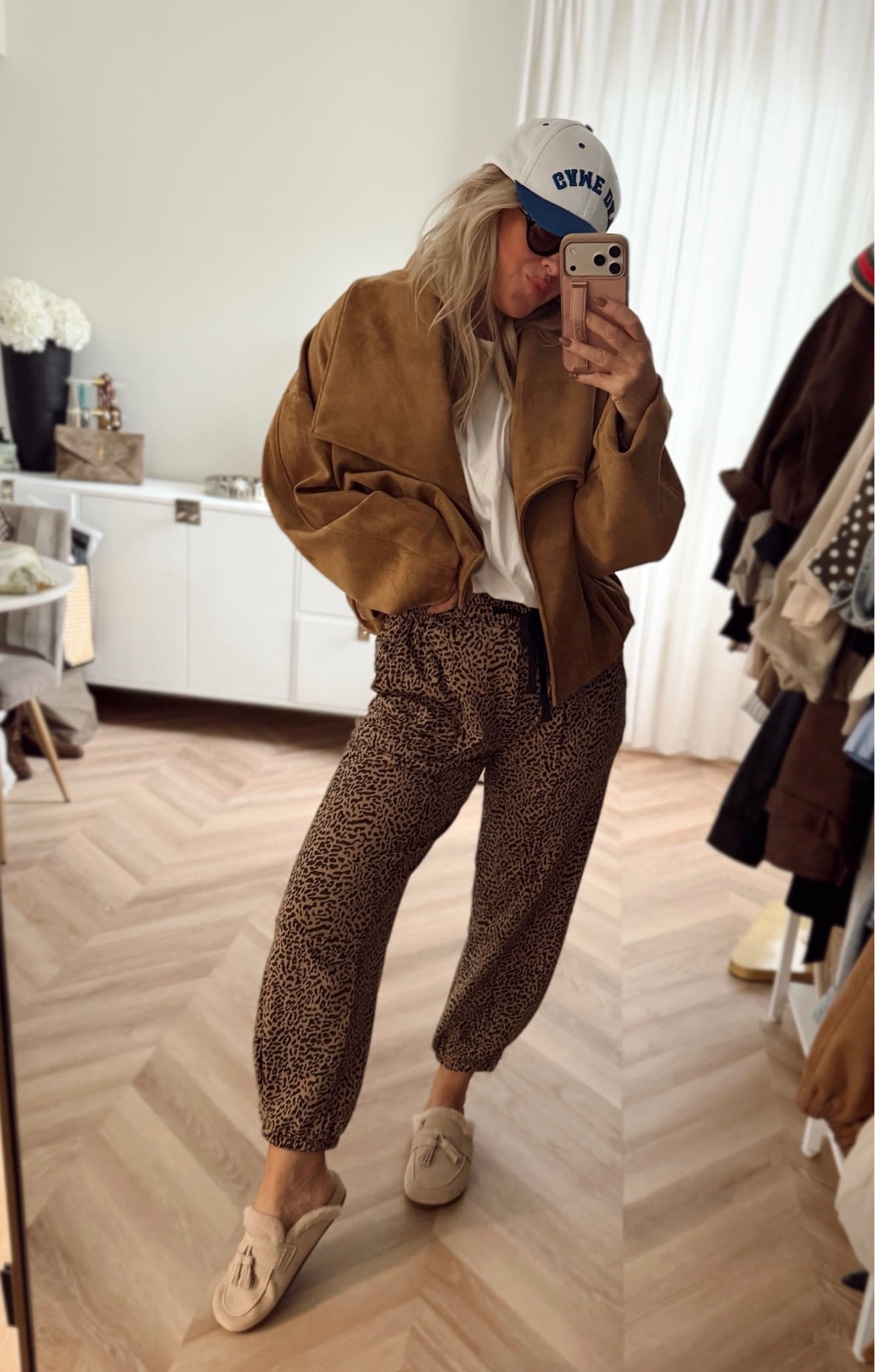 I love these joggers + they come in camo! 
Amazon fashion win! 
🍂🐆

#LTKootd #LTKSeasonal #LTKActive