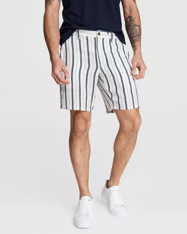 Buy Perry Linen Printed Short for USD 195.00 | rag & bone | rag + bone