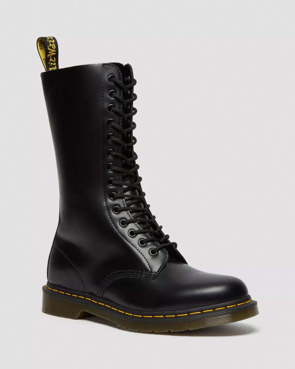 1914 Smooth Leather Tall Boots in Black | Dr. Martens | Dr. Martens