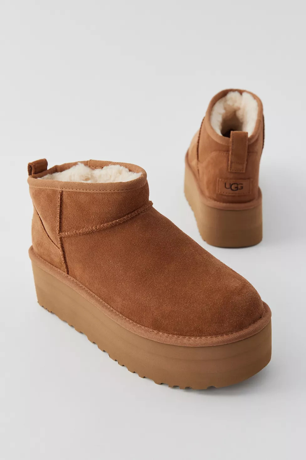 UGG Women's Classic Ultra Mini Platform Boot | Urban Outfitters (US and RoW)