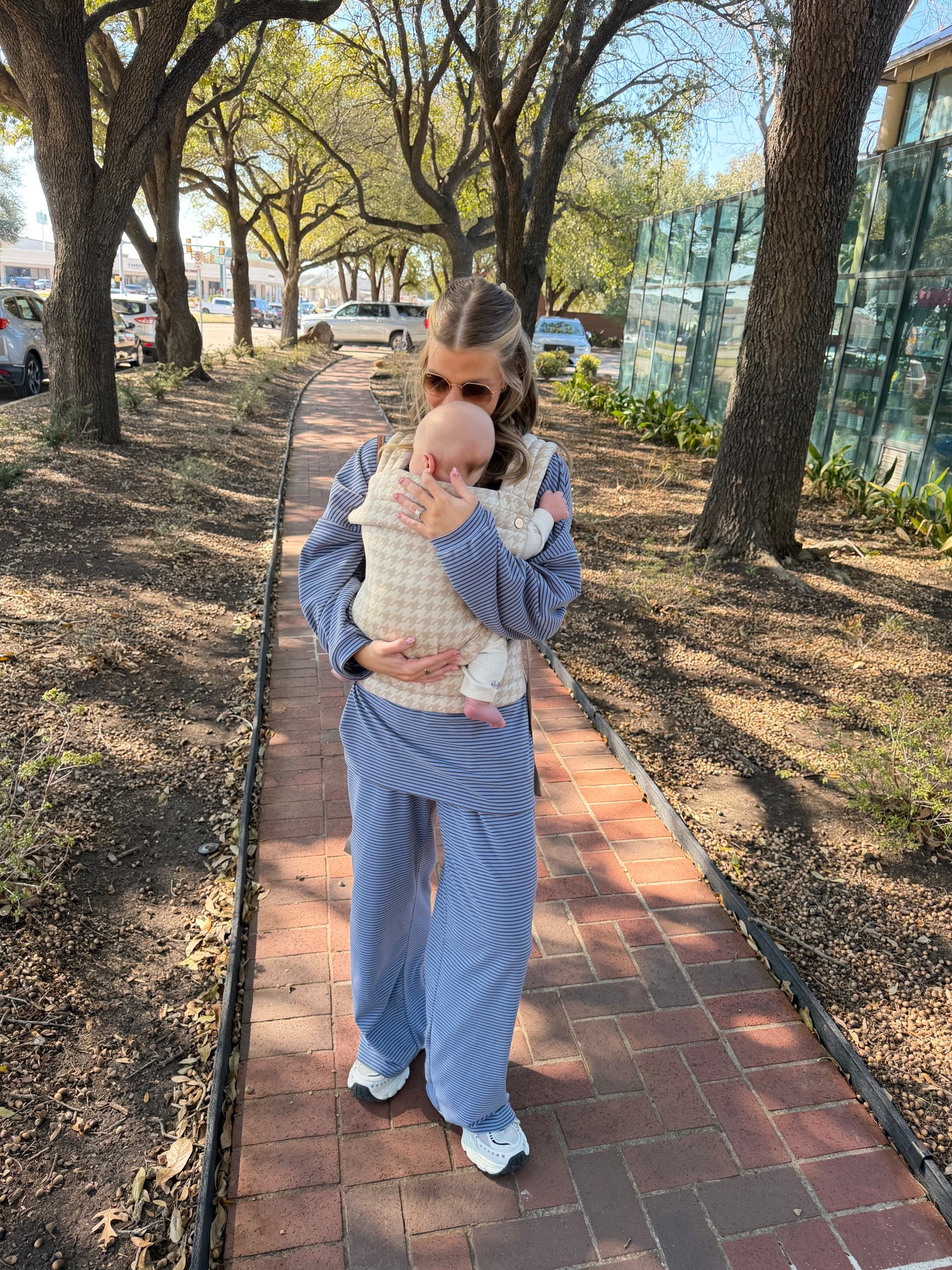 grocery ootd 🤍

#LTKmomlife #LTKootd #LTKgrwm