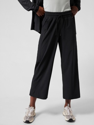 Avenue Wide Leg Crop Pant | Athleta