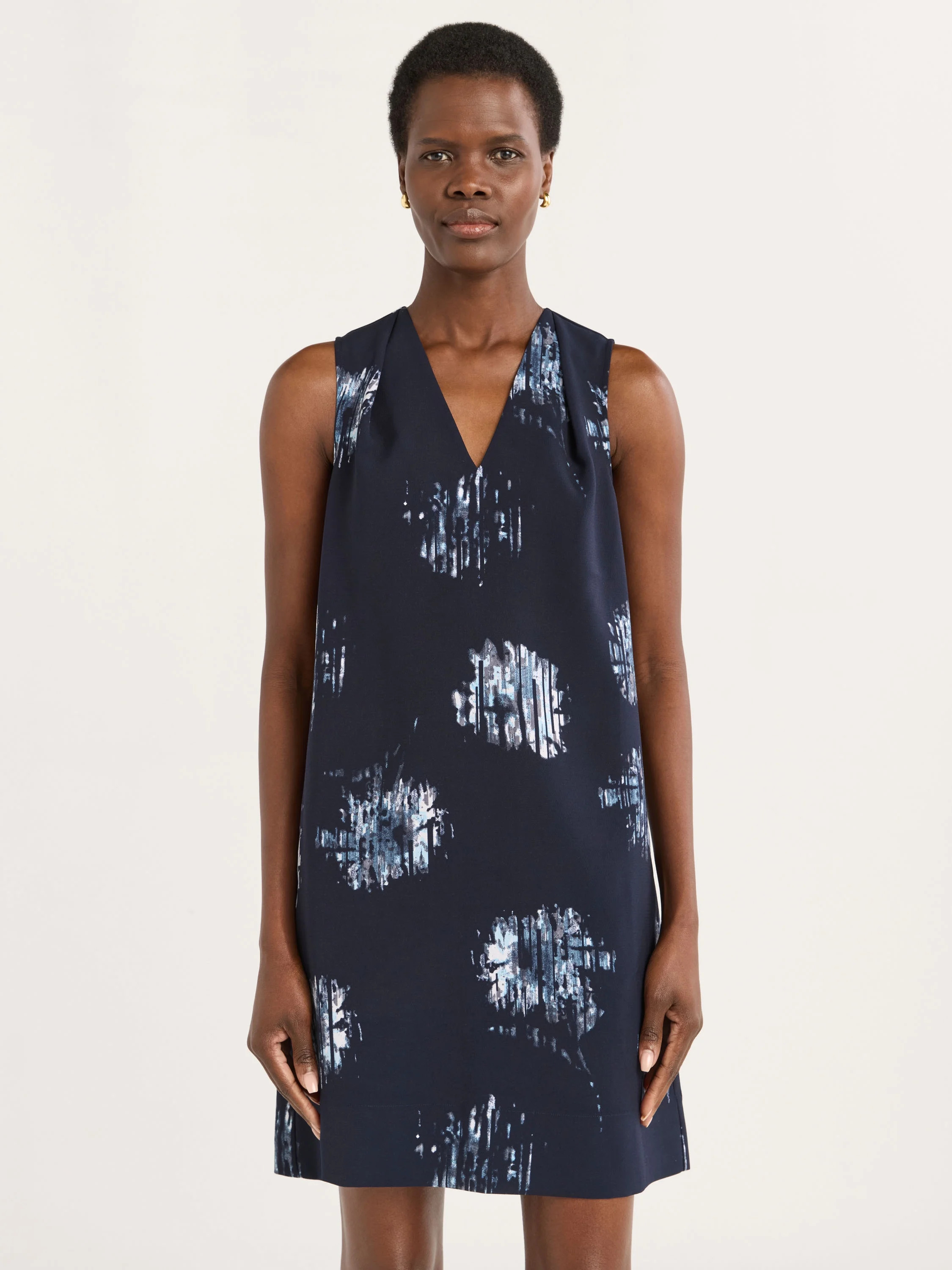 Scoop Women’s and Women's Plus Sleeveless V-Neck Dress, Sizes XS-4X | Walmart (US)