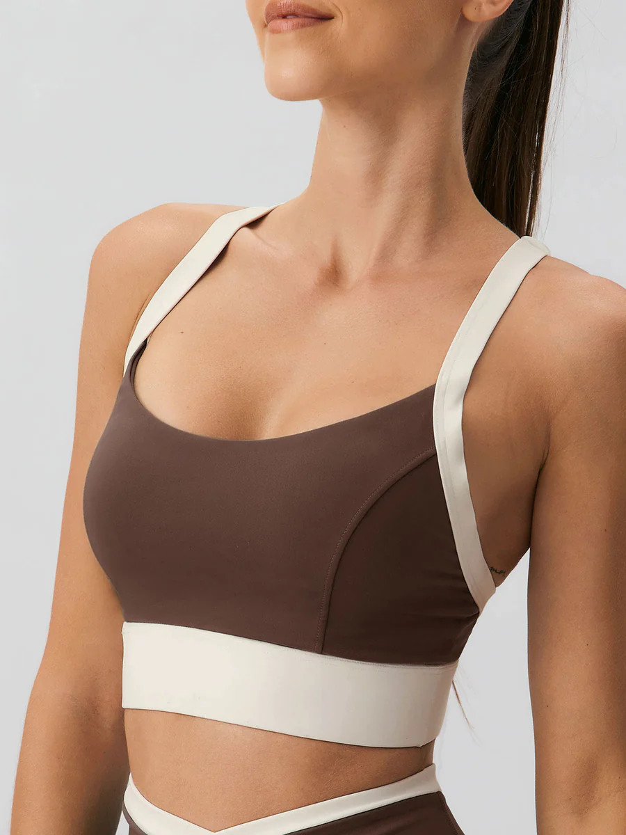 Coffee Contrast U Neck Sports Bra - High Support& Reviews - Coffee - Sustainable Yoga Tops | BERL... | BERLOOK
