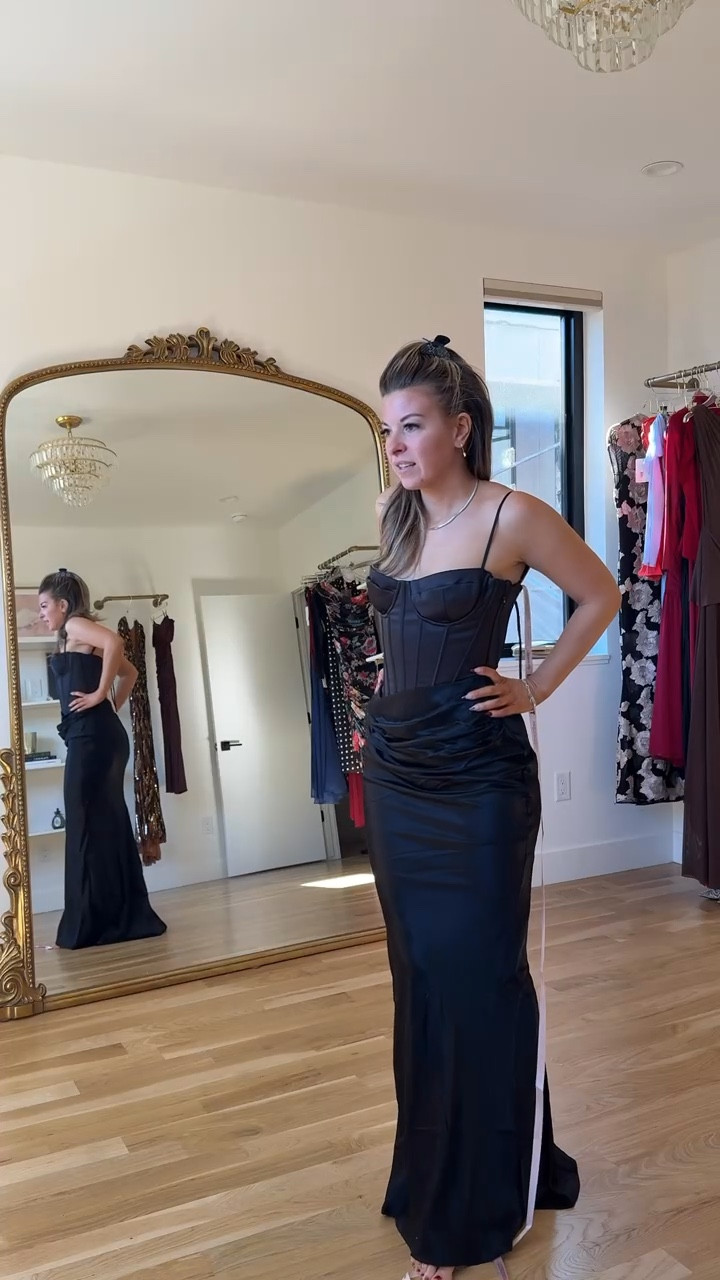 Content filming day for black tie formal event and fall wedding guest dresses

Vici code: emerson30
Electric picks code: emerson20

Wearing my usual smalls/2

Wedding guest
Formal event
Black tie
Off the shoulder
Corset
Satin
Special occasion
Fall party

#LTKWedding #LTKSeasonal #LTKParties