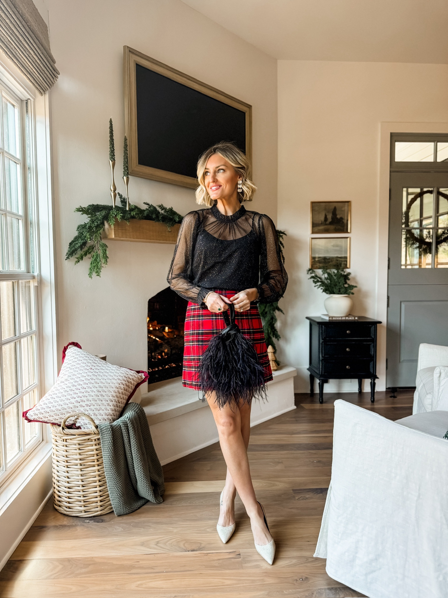 This top is so fun! 😍 Loving these pieces from J. Crew factory! Wearing XS!

Loverly Grey, holiday looks, holiday party, Christmas party, sheer top, plaid skirt, tartan skirtt

#LTKParties #LTKHoliday