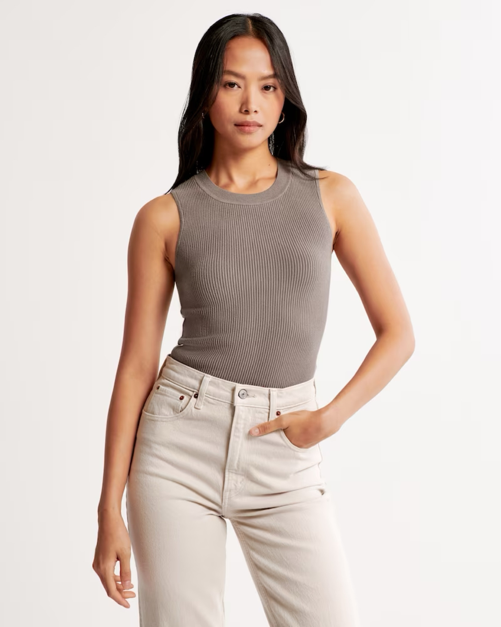 Ottoman crew tank by Abercrombie and Fitch. Color is taupe 🤎 Curve love ultra high rise ‘90s jeans in cream. 


Daily deals 
Fashion deals 
Ribbed tank 
Neutral clothing 
Monochromatic looks
90s denim 
Fall outfits 
Fall fashion jeans for women 
Neutral jeans 
Women’s tank top 
Classy casual 
Daily finds 


#LTKsalealert #LTKSale #LTKstyletip