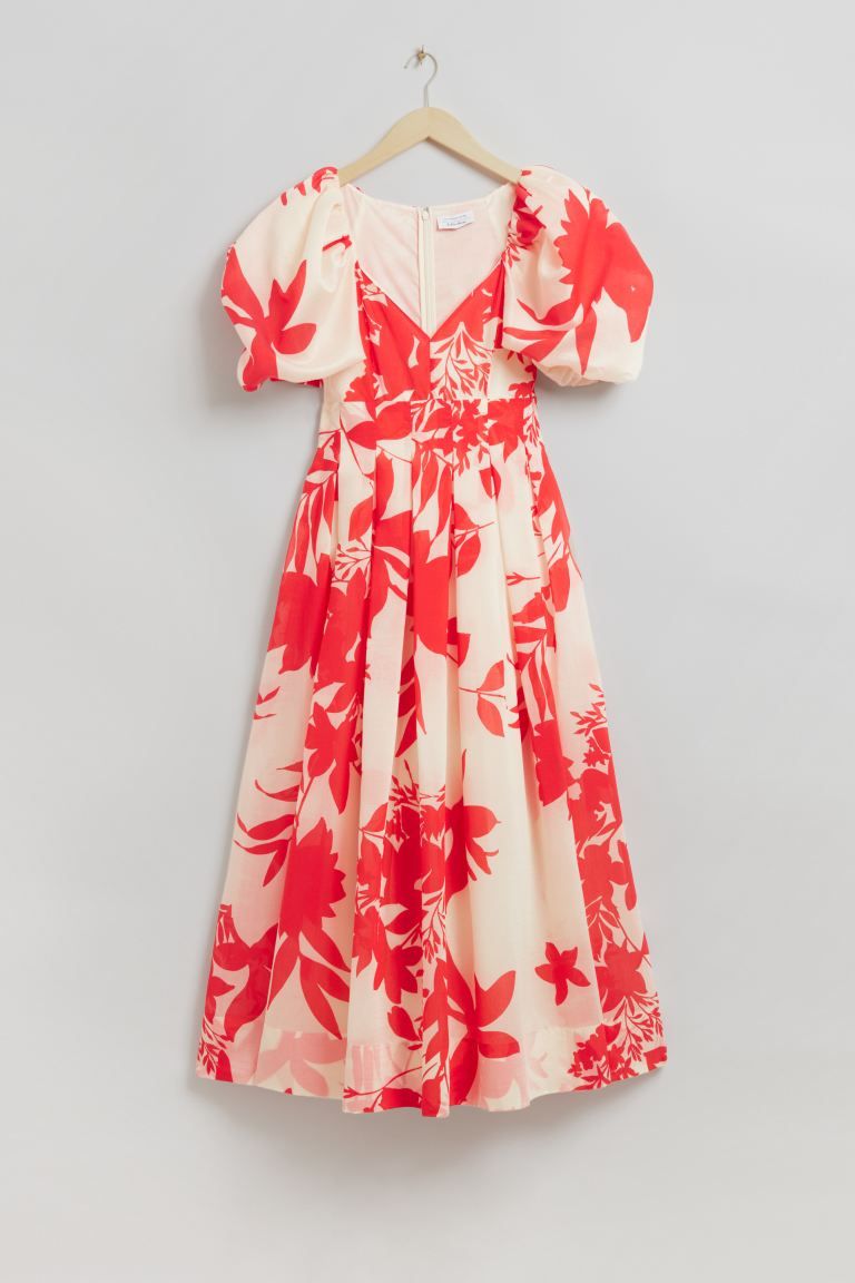 Voluminous Pleated Detail Maxi Dress | H&M (UK, MY, IN, SG, PH, TW, HK)