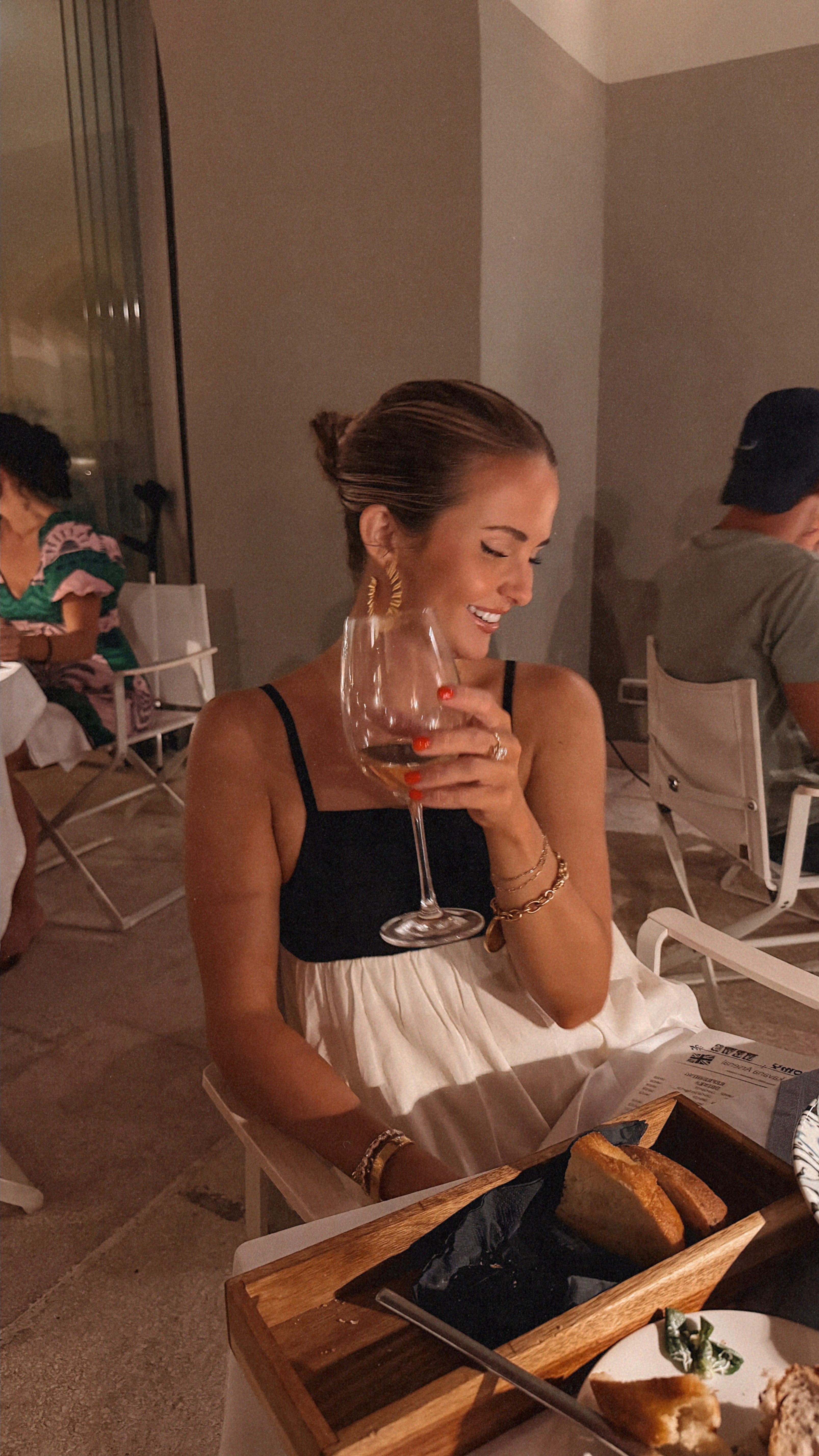 Sipping wine in the dreamiest Amazon dress - perfect for a European summer night out! 

#AmazonFashionFinds #DateNightStyle #SummerDinnerLook #LTKunder50 #LTKTravelStyle

 

 