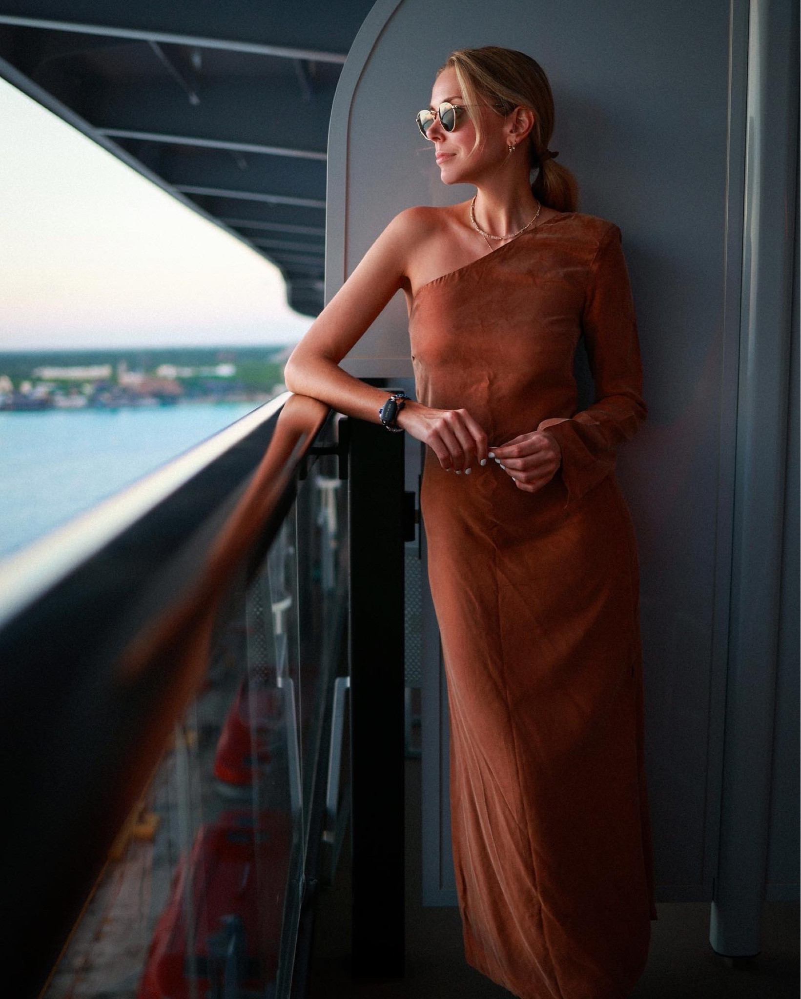 Dissh dress
One shoulder dress
Holiday outfit 
Holiday dress 

#LTKsalealert #LTKSeasonal #LTKeurope