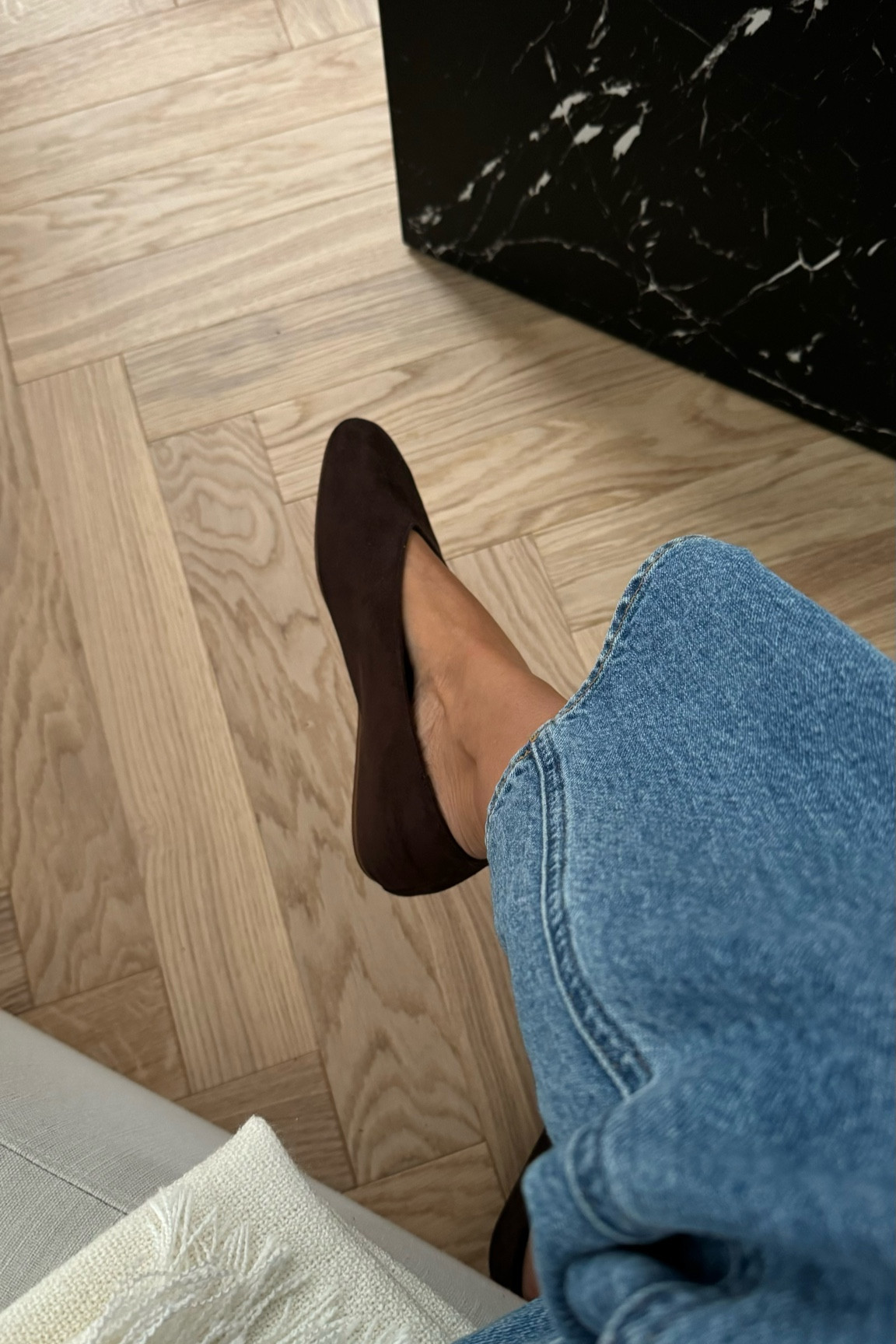 Brown suede ballerinas for fall 🍂