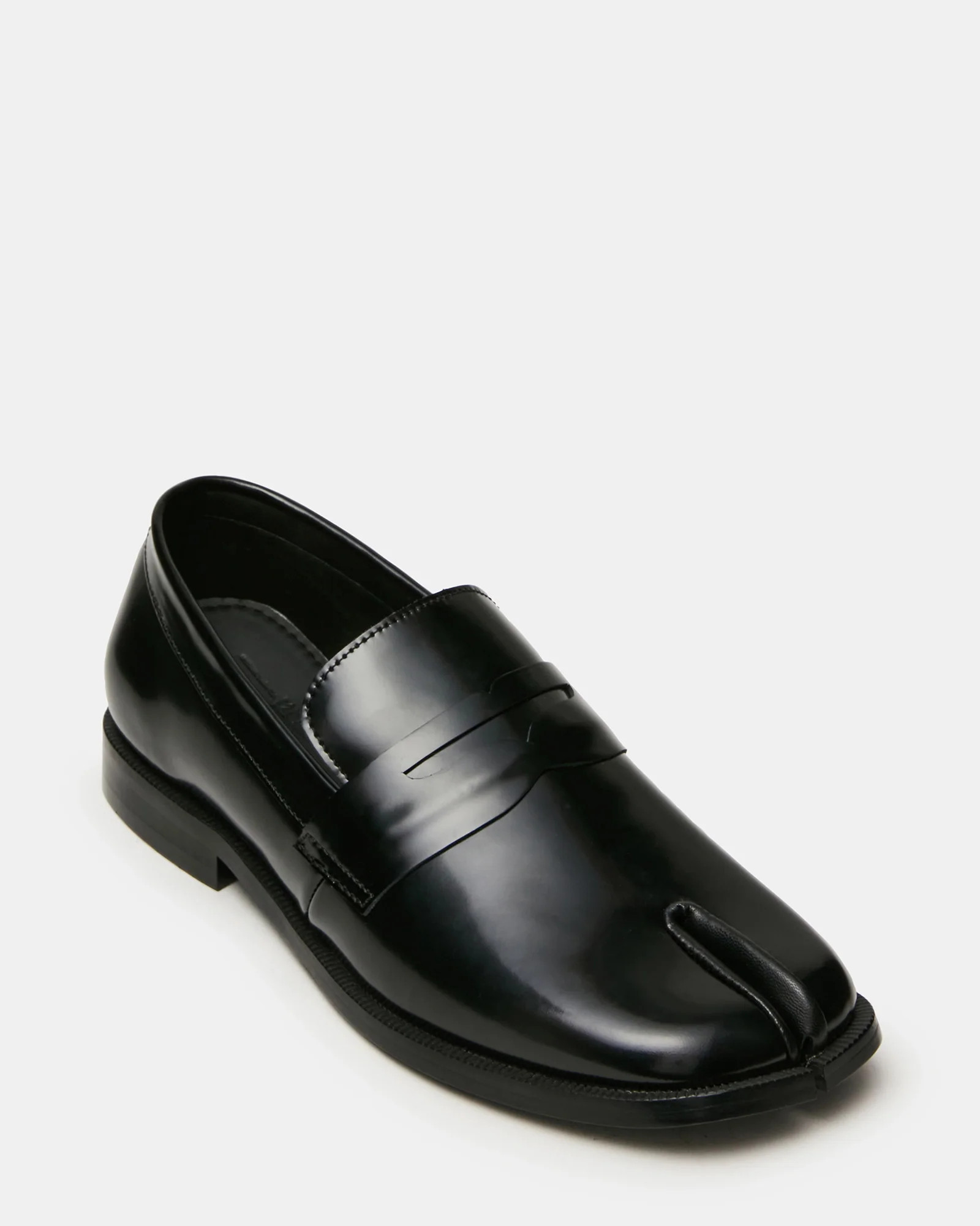 COSMIN Black Box Tabi Split-Toe Men's Loafer | Steve Madden (US)