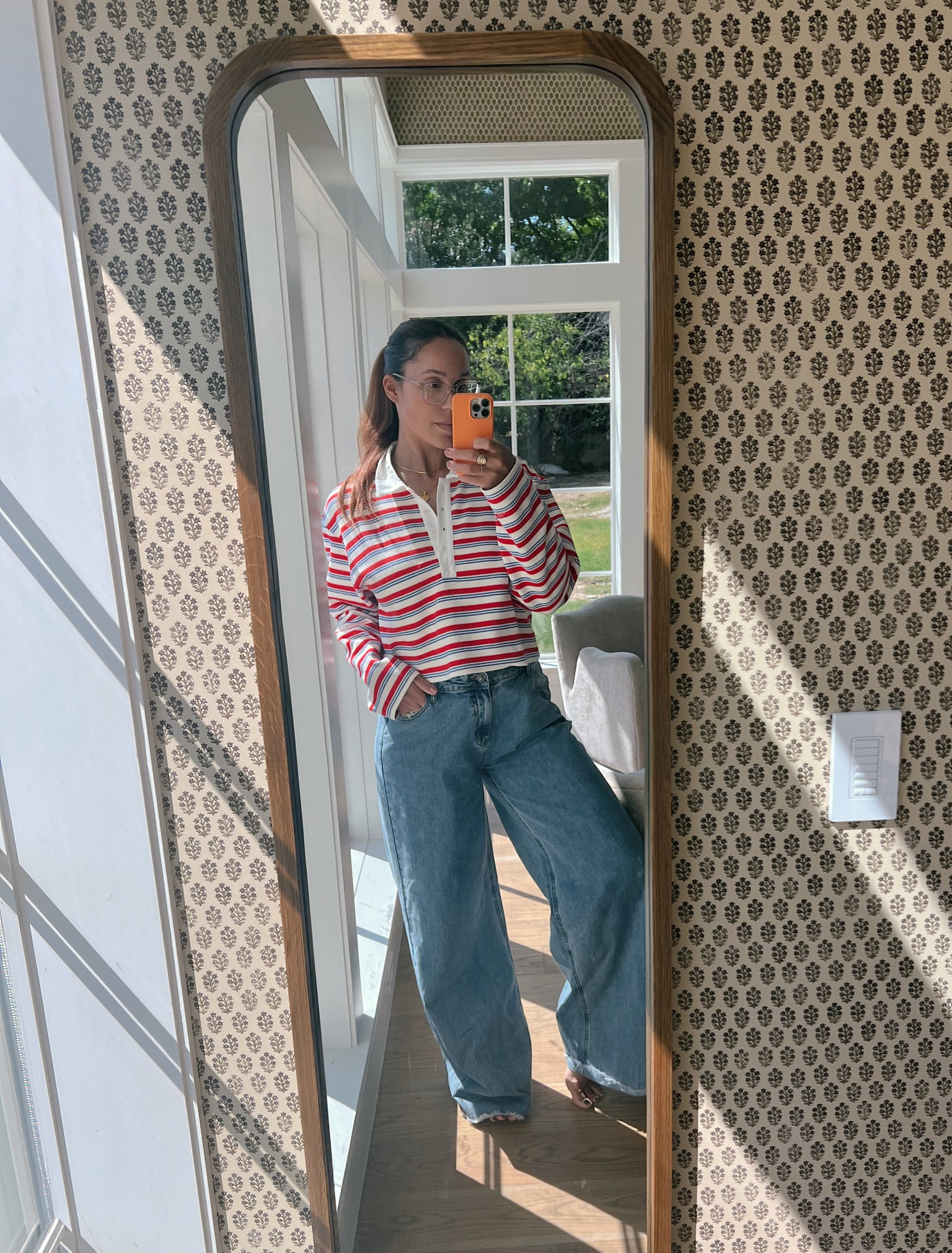 Still can’t get enough of this rugby polo. 

Rugby polo
Chic
Fall style
Mom style
Mom fashion
Casual outfit
Everyday outfit
Fall outfit 

#LTKStyleTip