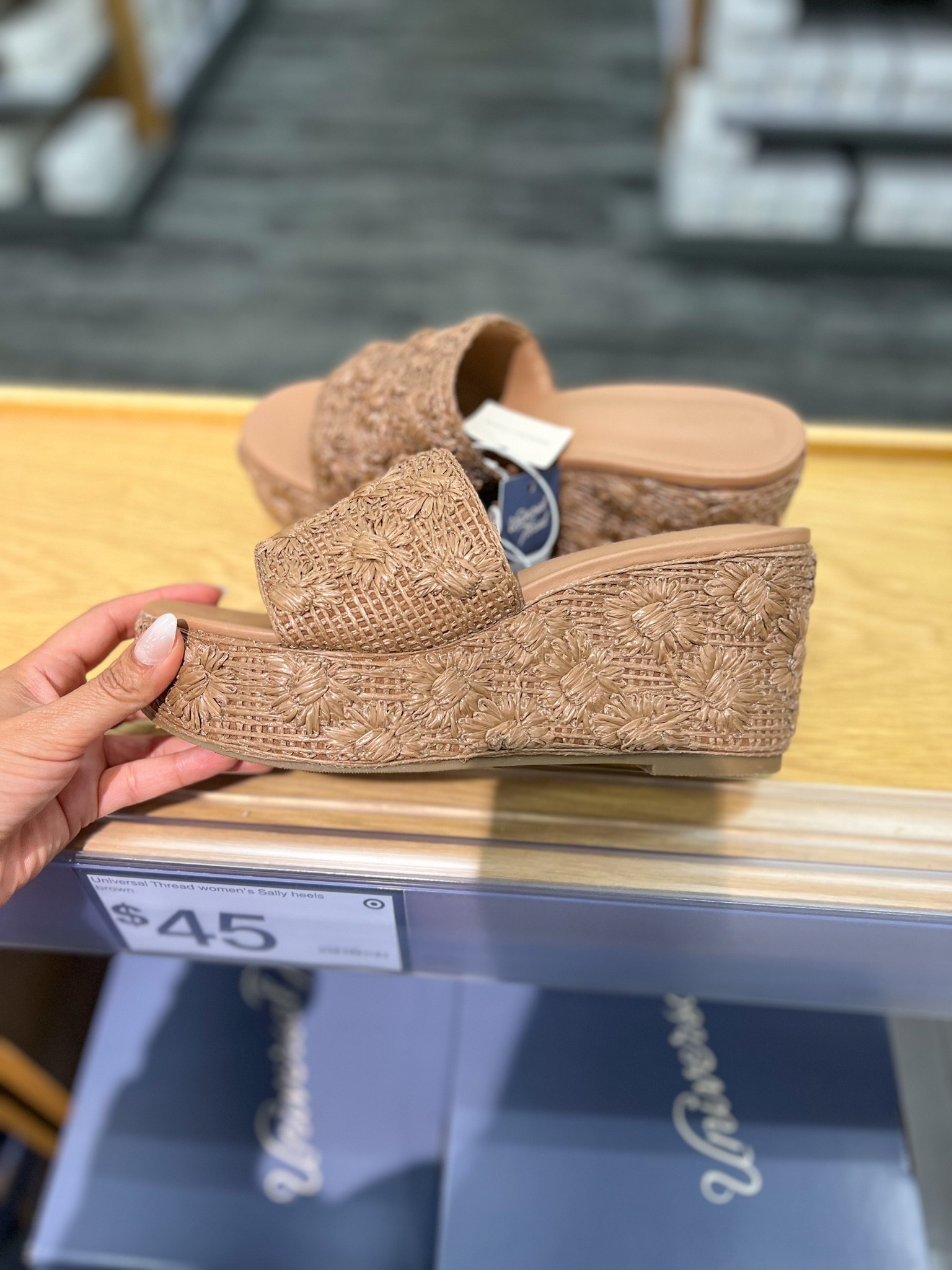 30% off Summer sandals

#targetfinds #targetstyle #targetdeals @Target

#LTKmomlife #LTKSaleAlert #LTKTravel