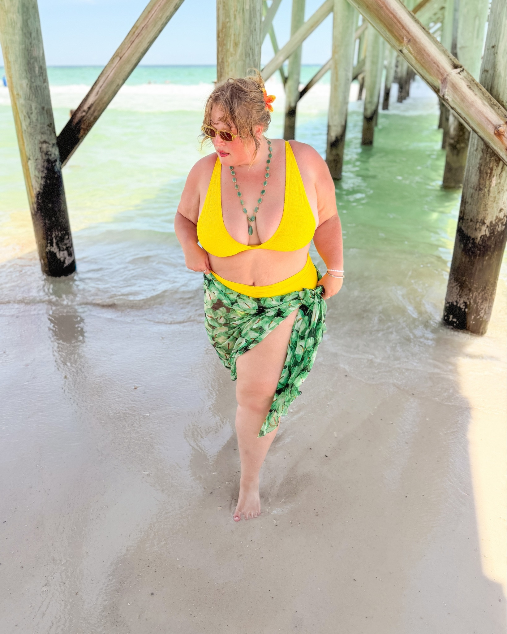 bright and sunny in @aerie ☀️🏖️
.
I love my new Aerie yellow bikini! It’s supportive and comfortable. It stayed put for all the fun in the sun!
🔗 to shop https://community.aerie.com/s/anna.beth
.
@aerie #AD #AerieFav #AerieRealmakers #aeriereal