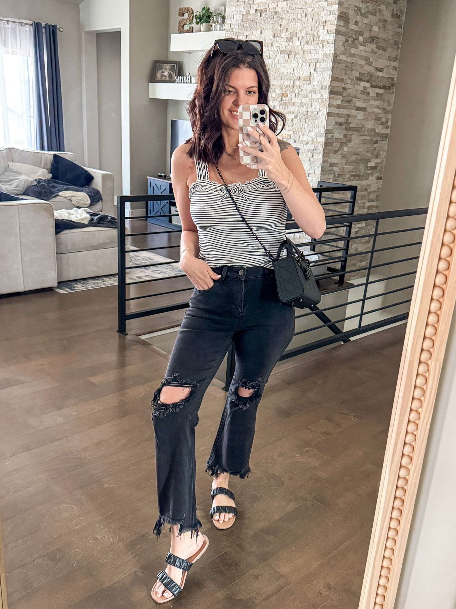 OOTD as a mom of 2 🖤

#LTKStyleTip #LTKFindsUnder50 #LTKFindsUnder100