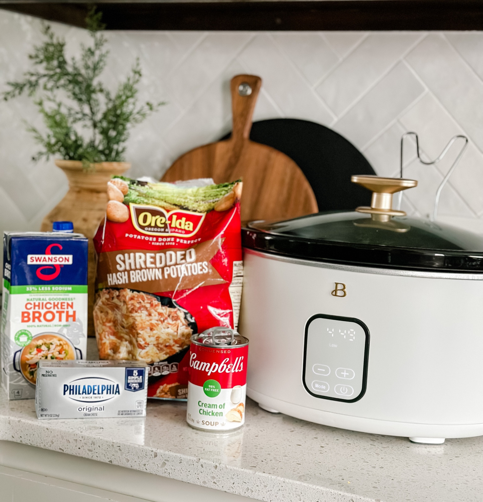 Aesthetic reliable appliances are my jam!! Check out Drew Barrymore’s line @walmart

#sponsored #walmart #walmarthome


#LTKunder100 #LTKfamily #LTKhome