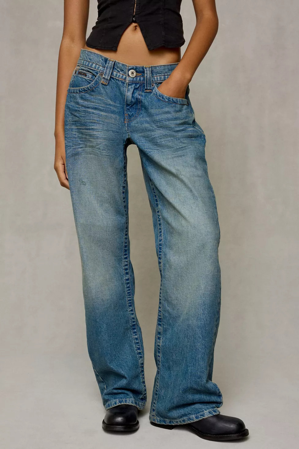 BDG Kayla Low-Rise Jeans | Urban Outfitters (US and RoW)