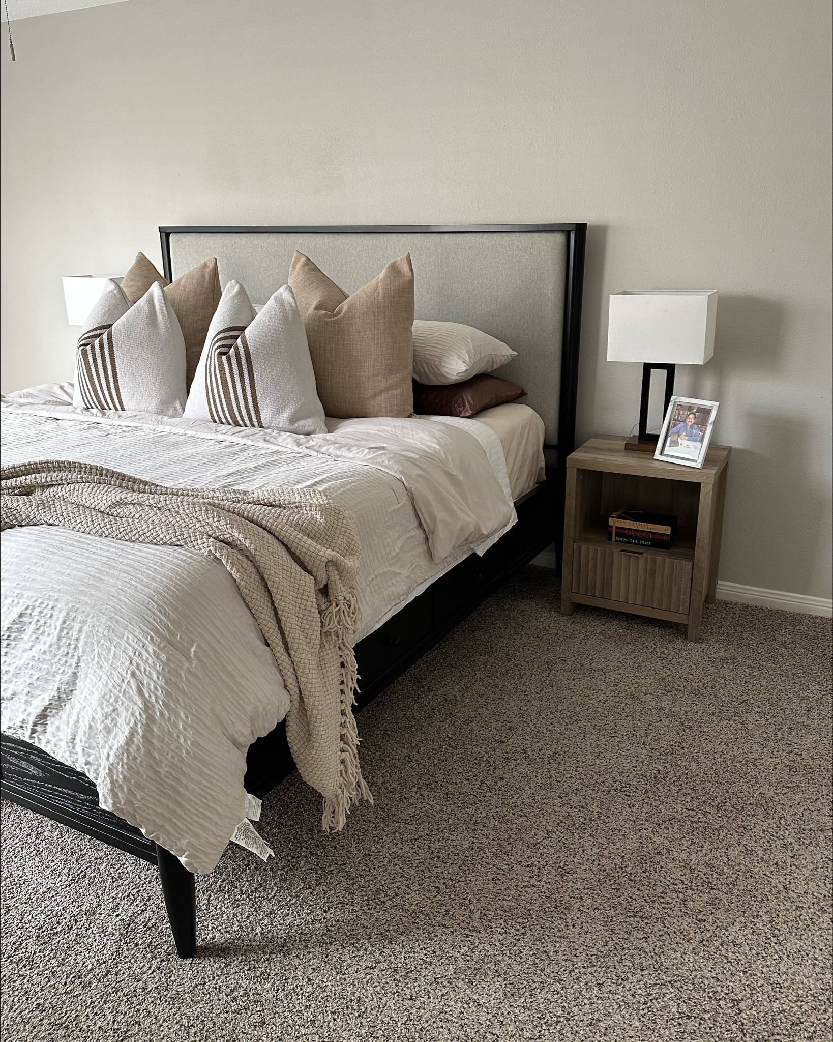 Modern Neutral Master Bed 🤎

#LTKhome #LTKstyletip