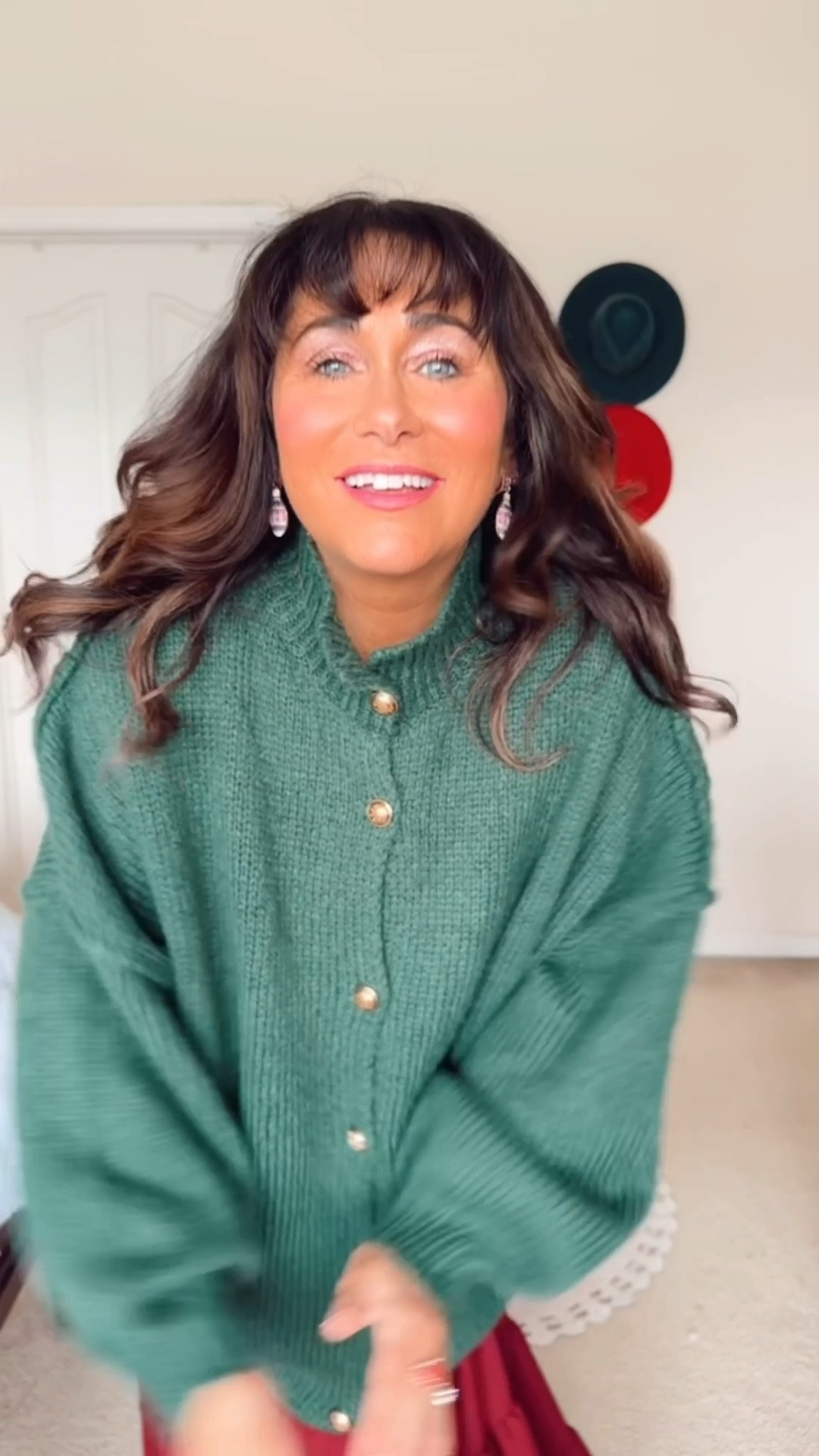 Oversized cardigan comes in a ton of other colors!
How I’m styling it here for the holidays! 

Cardigan // sweater// oversized look// holiday look 

#LTKSeasonal #LTKootd #LTKHoliday