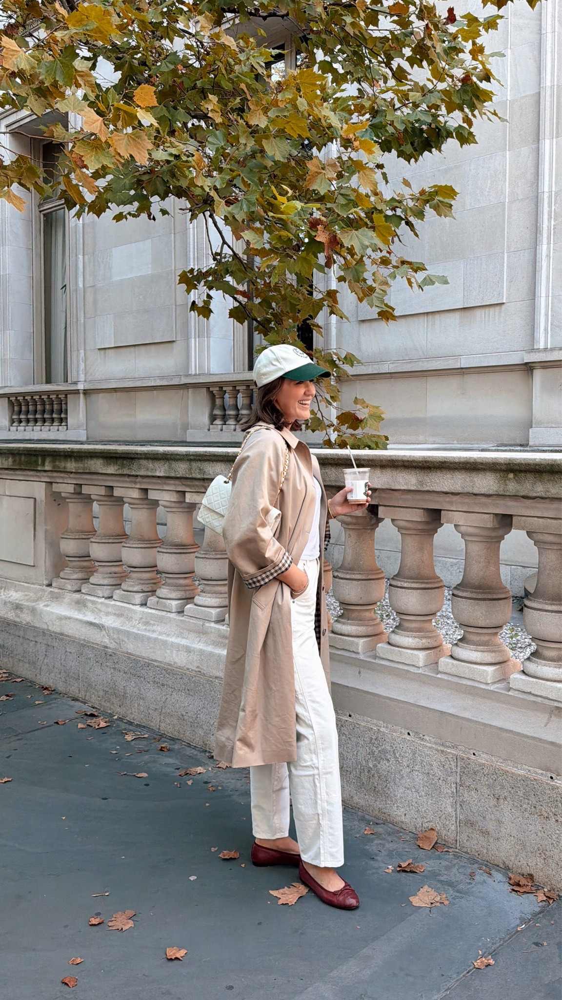 The perfect trench coat and classic white tee combo 🤍