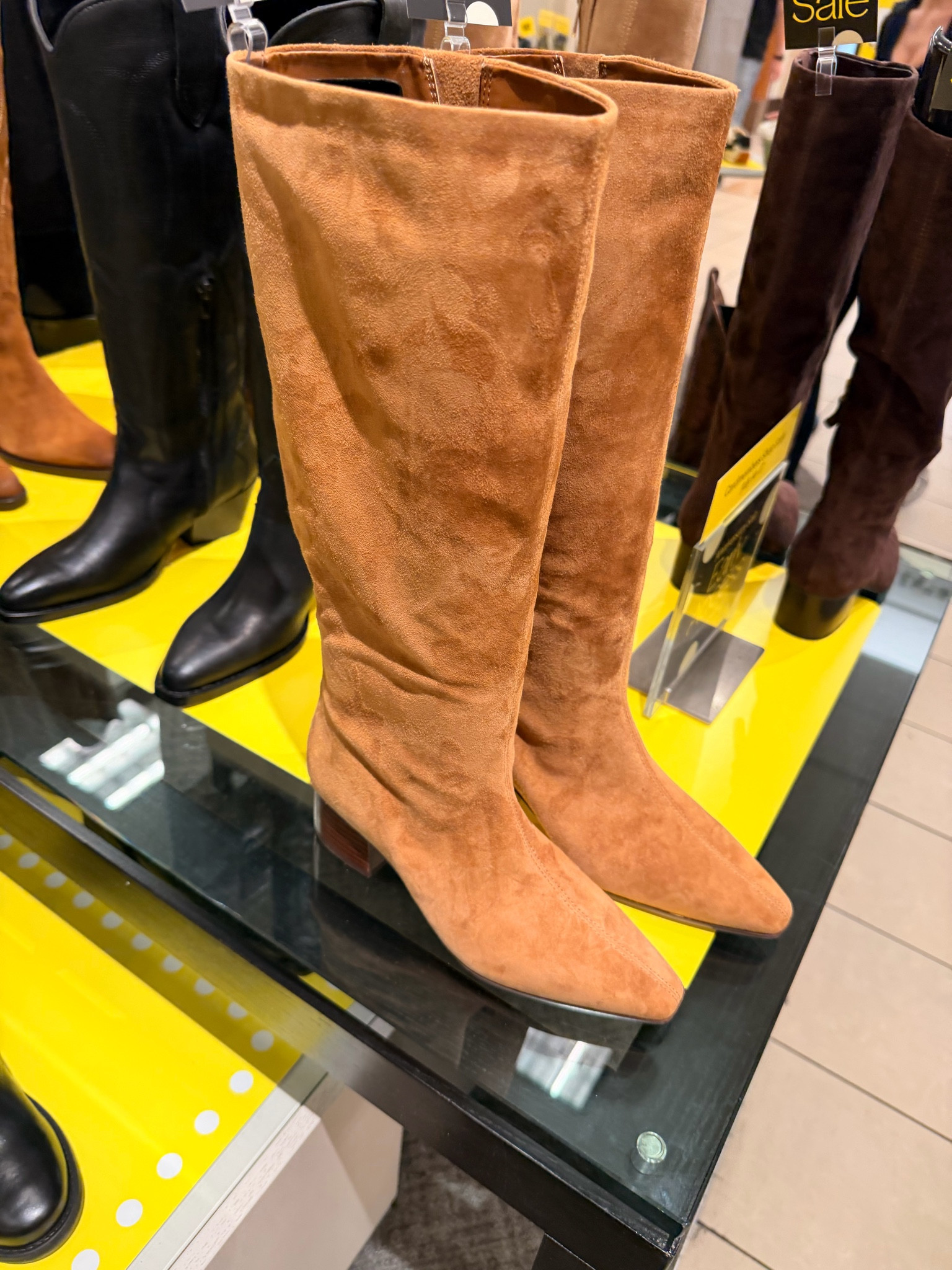 Nsale suede boots I’m loving

#LTKootd #LTKSaleAlert