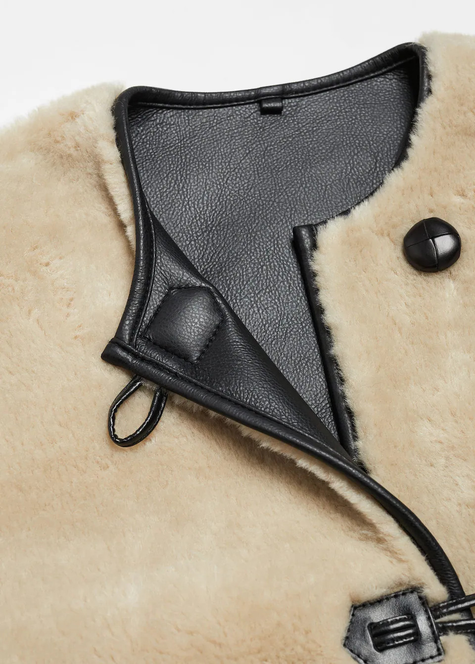 Coats for Woman 2023 | MNG Australia | Mango (US/MX/AU)