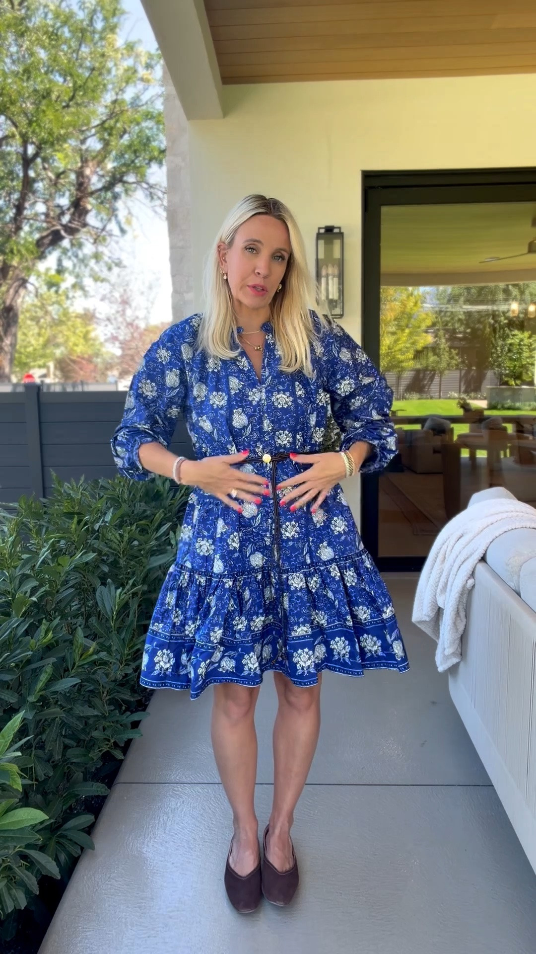 You would never guess this dress is from Walmart! Looks so expensive $21 dress!

#LTKmomlife #LTKgrwm #LTKootd