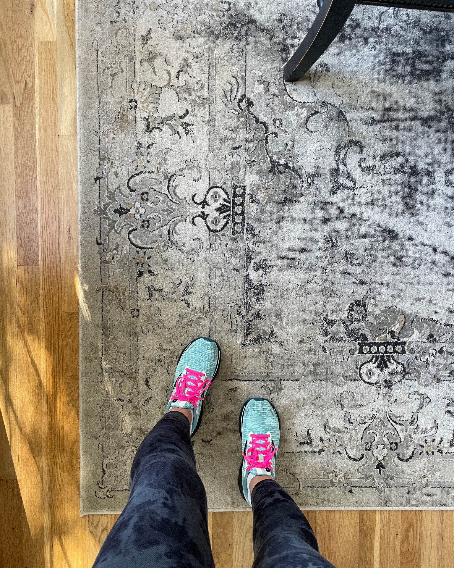 Neutral area rug, dining room rug, living room, Amazon home 

#LTKstyletip #LTKsalealert #LTKhome