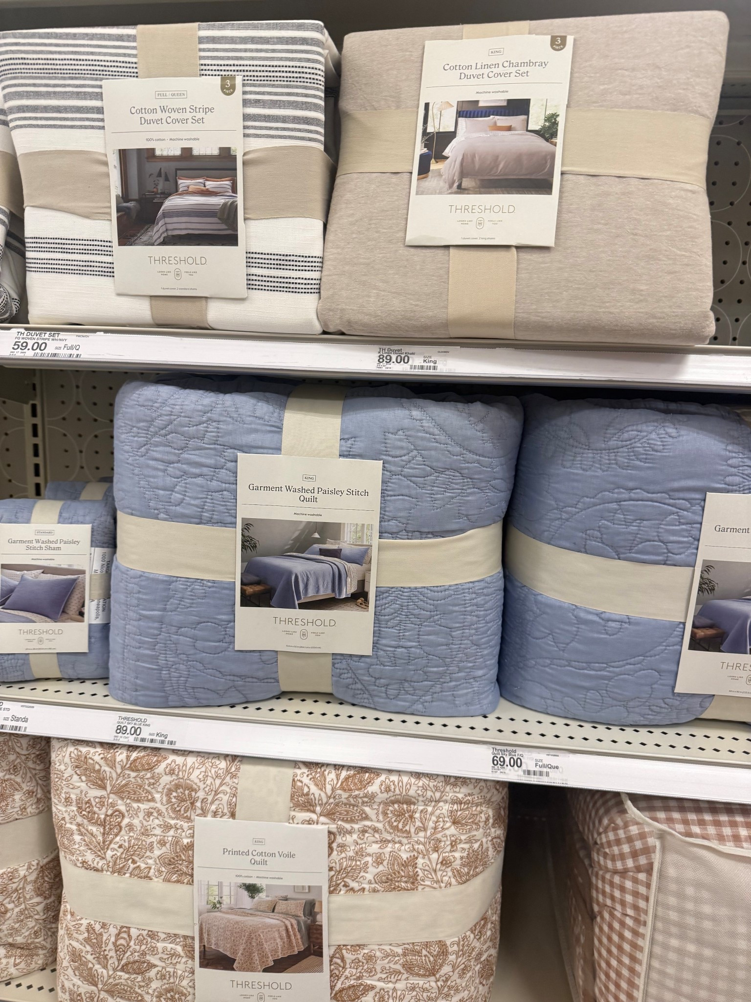 This blue quilt is SO gorg for spring 💙



#LTKSaleAlert #LTKHome #LTKdayinmylife