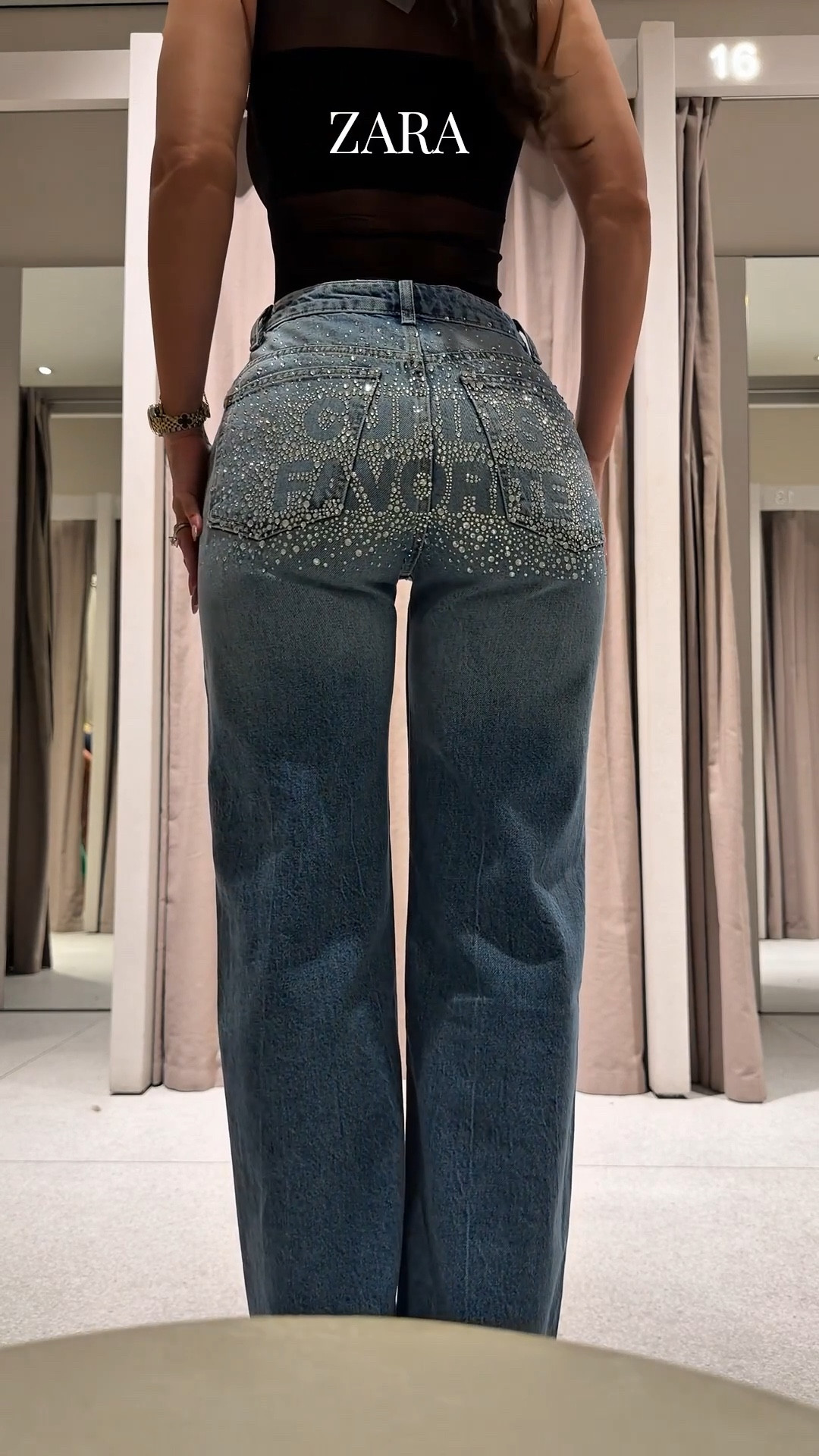 @Zara  jeans letting you know you can be Cupid’s favorite all year round 💕 what do you think of these? 🤩 

Code: 6688/017/400

I can’t link Zara so I have linked alternatives. 

#LTKTall #LTKootd