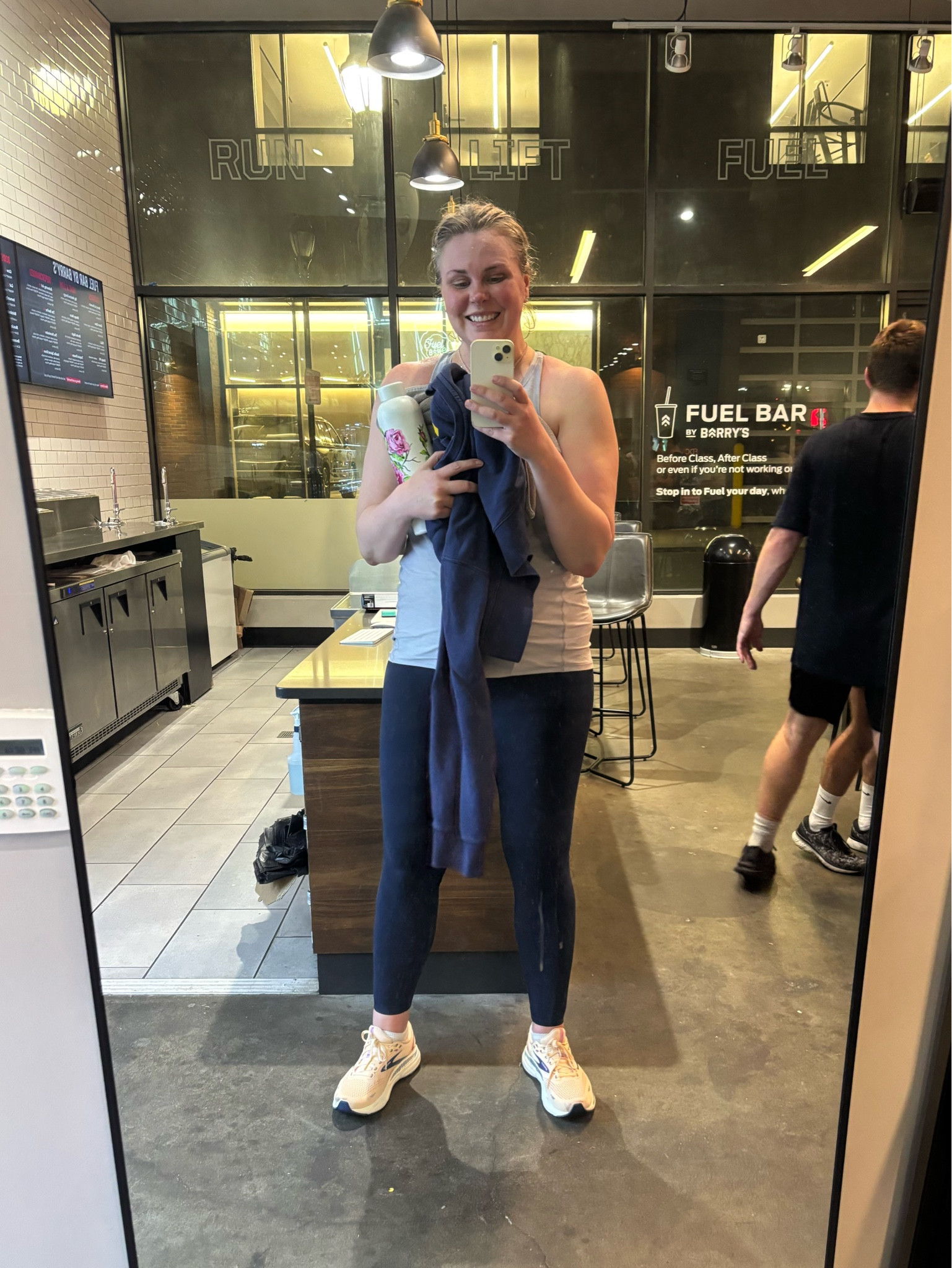 Todays sweatfit at Barry’s 😅 

#LTKFitness #LTKMidsize #LTKActive