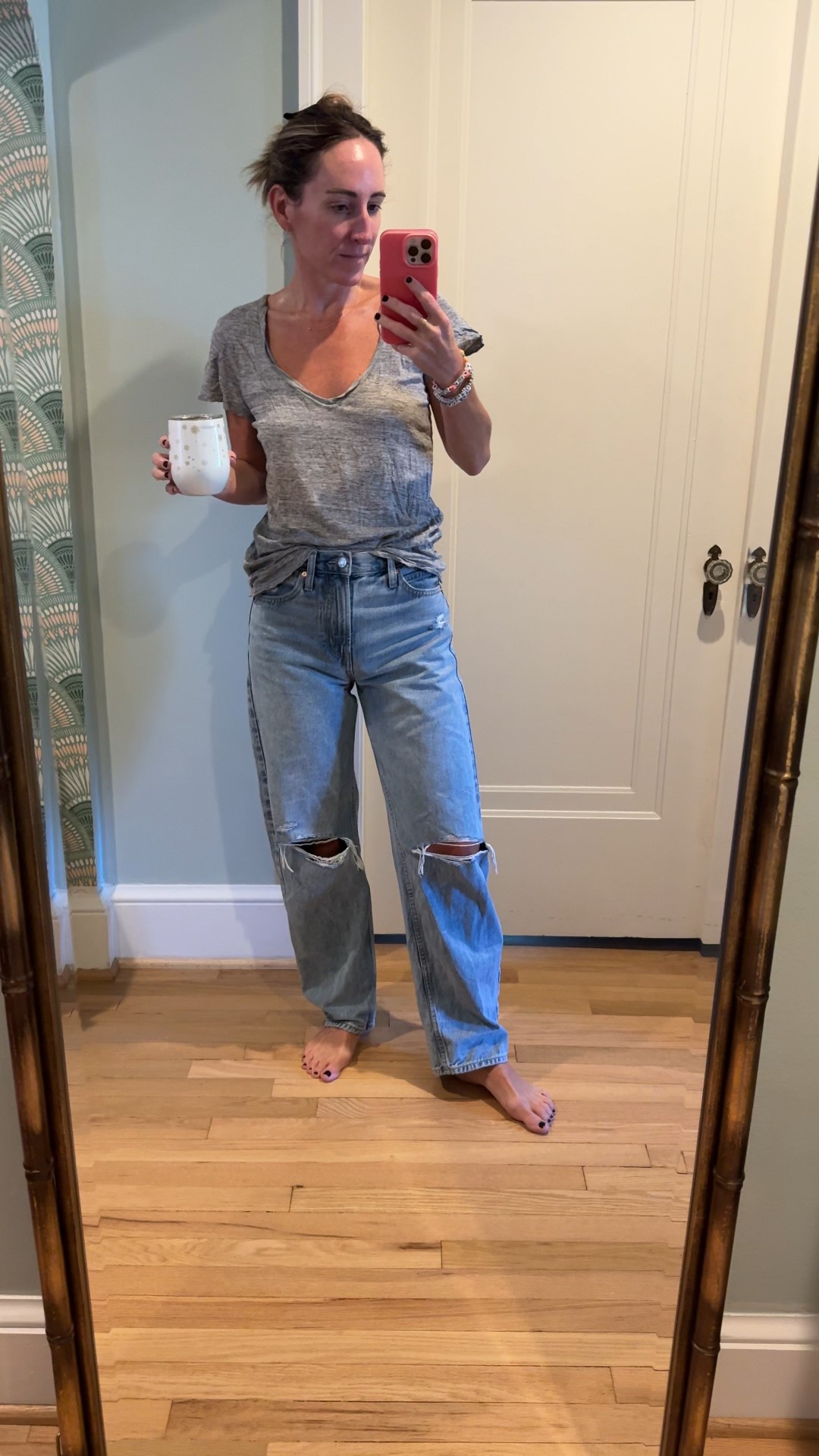 Cannot get enough of these easy barrel jeans with distressing! Super comfortable and fit true to size. | gap jeans | barrel jeans that aren’t too wide 

#LTKFindsUnder100 #LTKStyleTip #LTKSeasonal