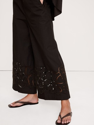 The Pull-On Wide-Leg Ankle Pant in Embroidered Poplin | Banana Republic (US)