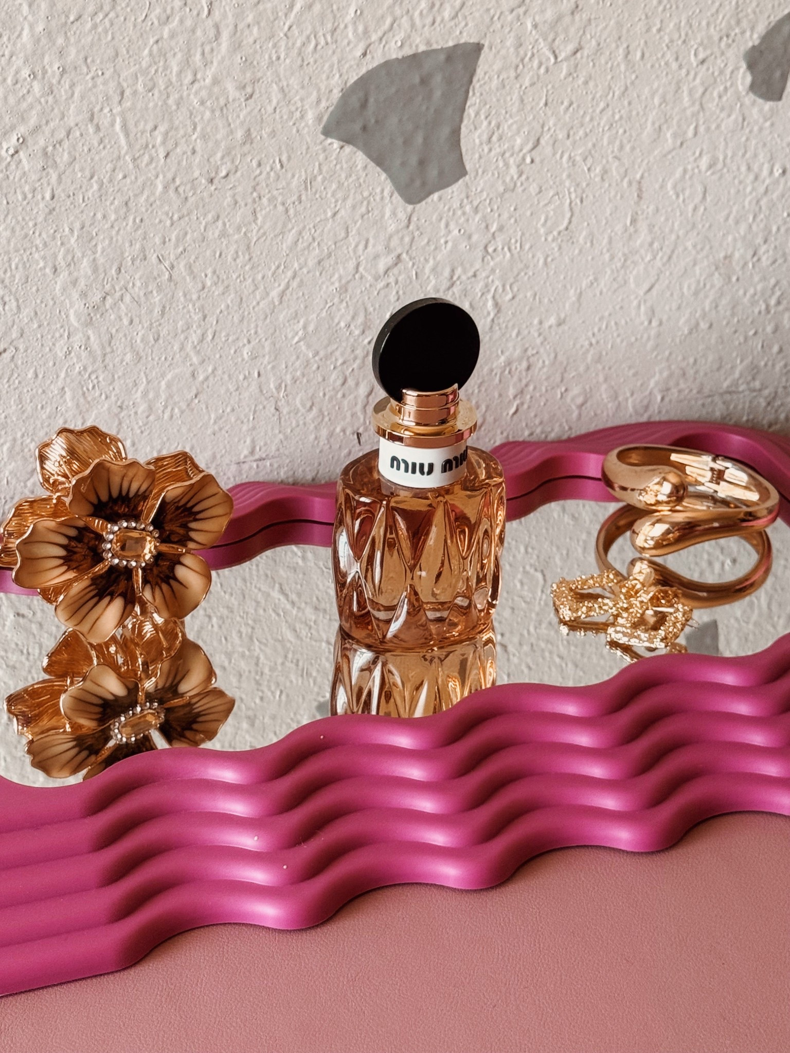 Cozy mornings with Miu Miu Perfum #giftedbymiumiu 🩰🌸

The scent of warm floral strawberry, rich vanilla & brown sugar 🍨🍓🥮

#LTKBeauty #LTKHoliday #LTKGiftGuide