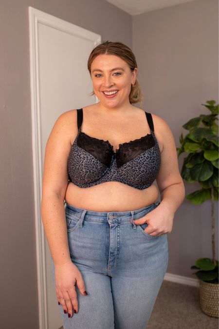 Please be properly fitted before ordering

Bravissimo mercie bra - grey leopard print. Available in UK cup sizes D-L, band sizes 30-40. Runs generous in cup  

#LTKfindsunder100 #LTKfindsunder50 #LTKstyletip