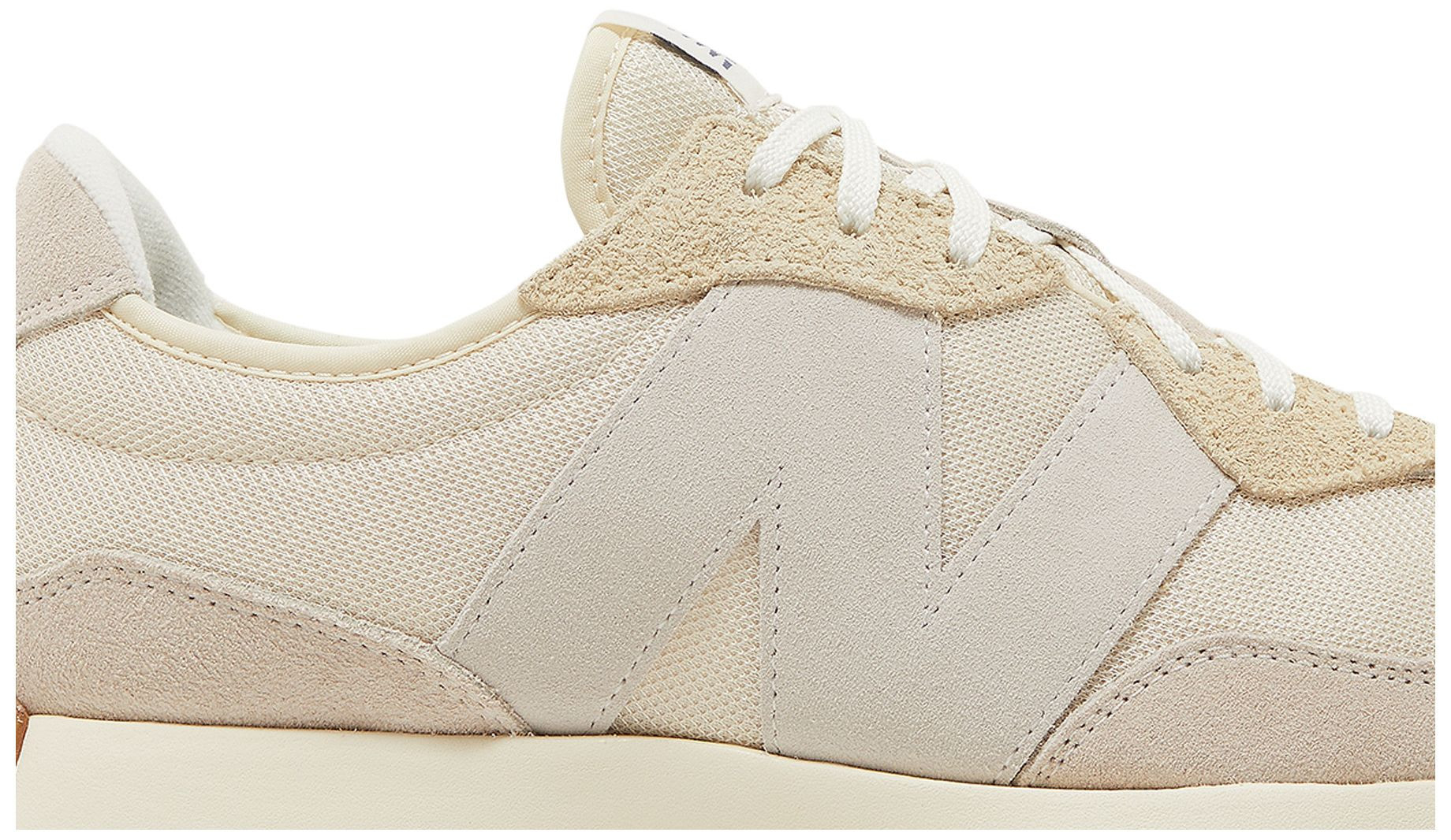 327 'Nimbus Cloud Crimson' | GOAT