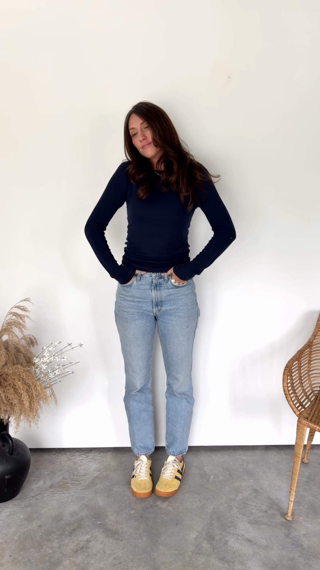 Just a quick show of the jeans. This is was a threw on to go run some errands

#LTKSaleAlert #LTKOver40 #LTKSeasonal