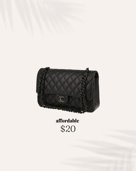 Chanel chain bag 1:1 #designerdupe #bagdupe #summerbag #dhgate 

#LTKitbag #LTKfindsunder50 #LTKGiftGuide