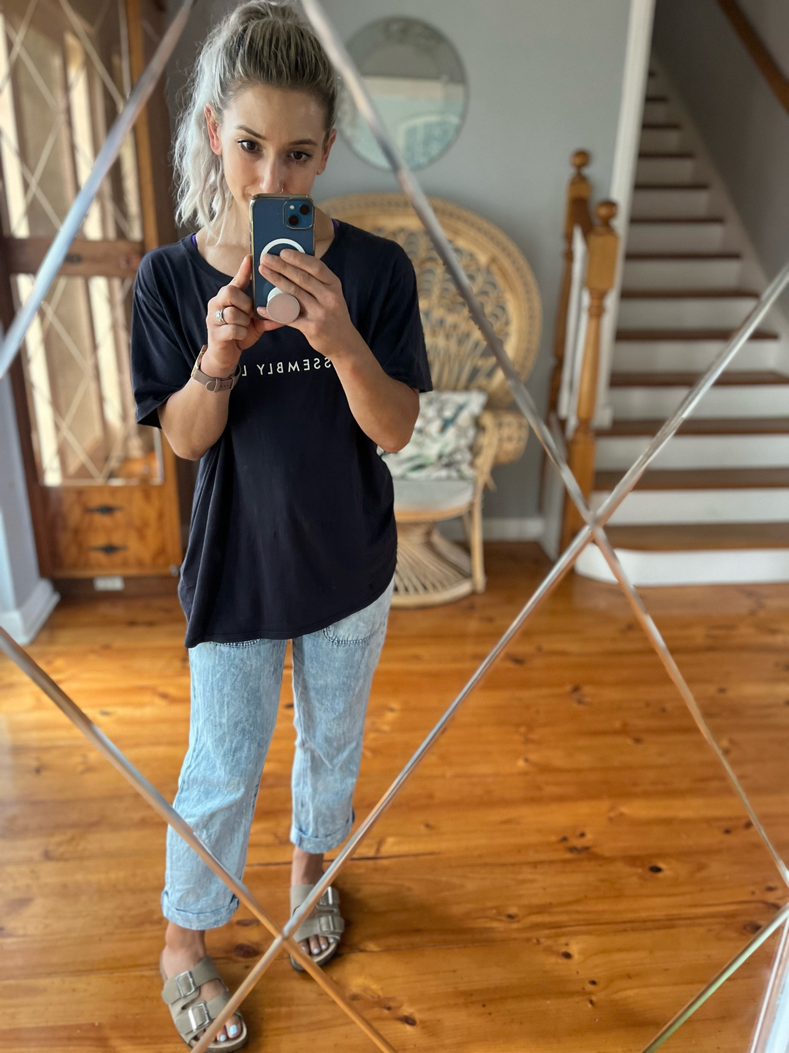 Weekend, casual, mum outfit, comfortable, jeans, logo tshirt

#LTKfindsunder100 #LTKover40 #LTKaustralia