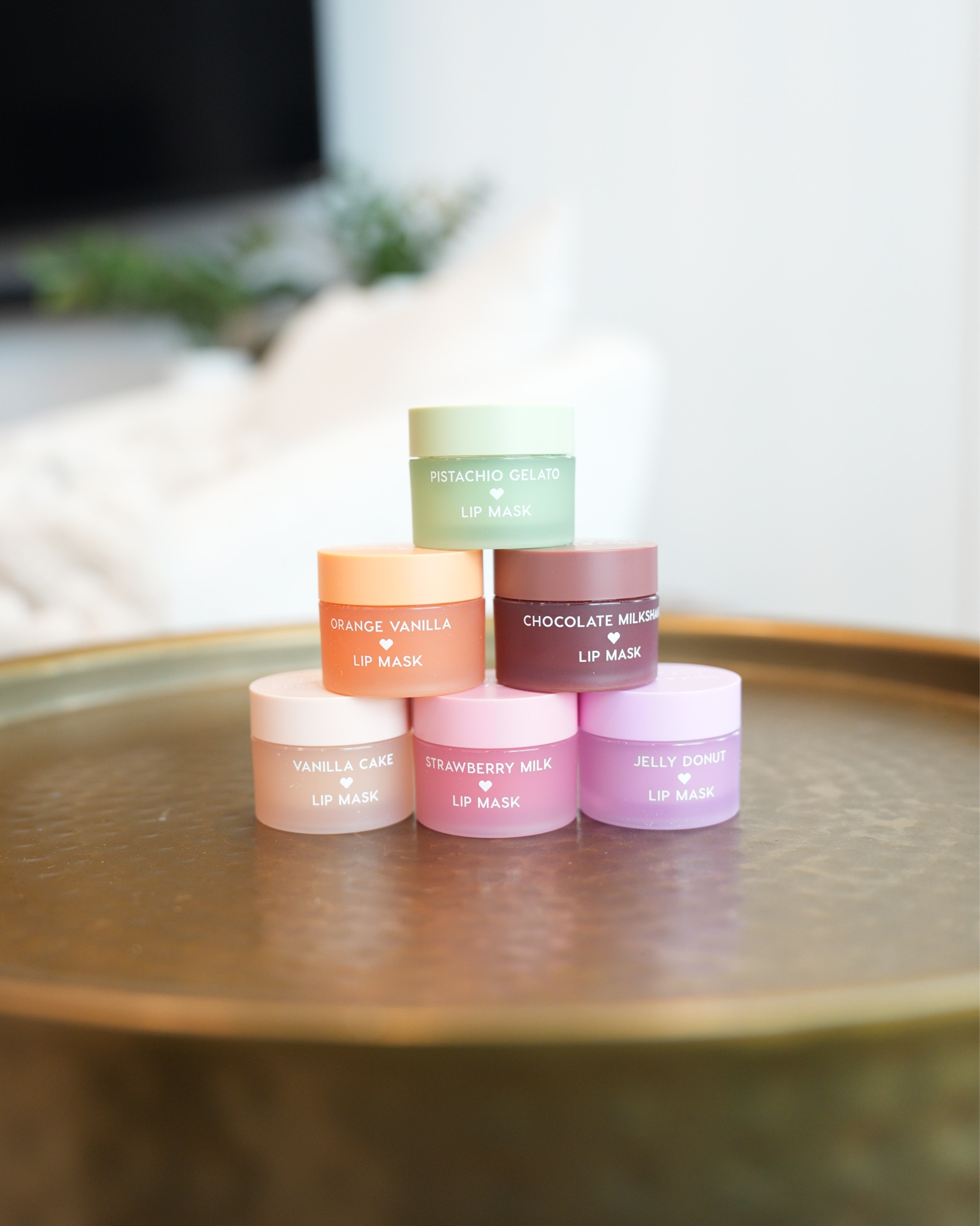 Soft, hydrated lips all day thanks to ColourPop’s Fresh Kiss collection 💕 

The lip masks and scrubs are a total must if your lips need a little extra love!


#beauty #lipgloss #drylips #glamessentials #flawlessfinish #softglam #everydaylook #makeupsssentials #beautyessentials #beautygoals #beautyover50 #xojalonda

#LTKFindsUnder50 #LTKOver40 #LTKBeauty